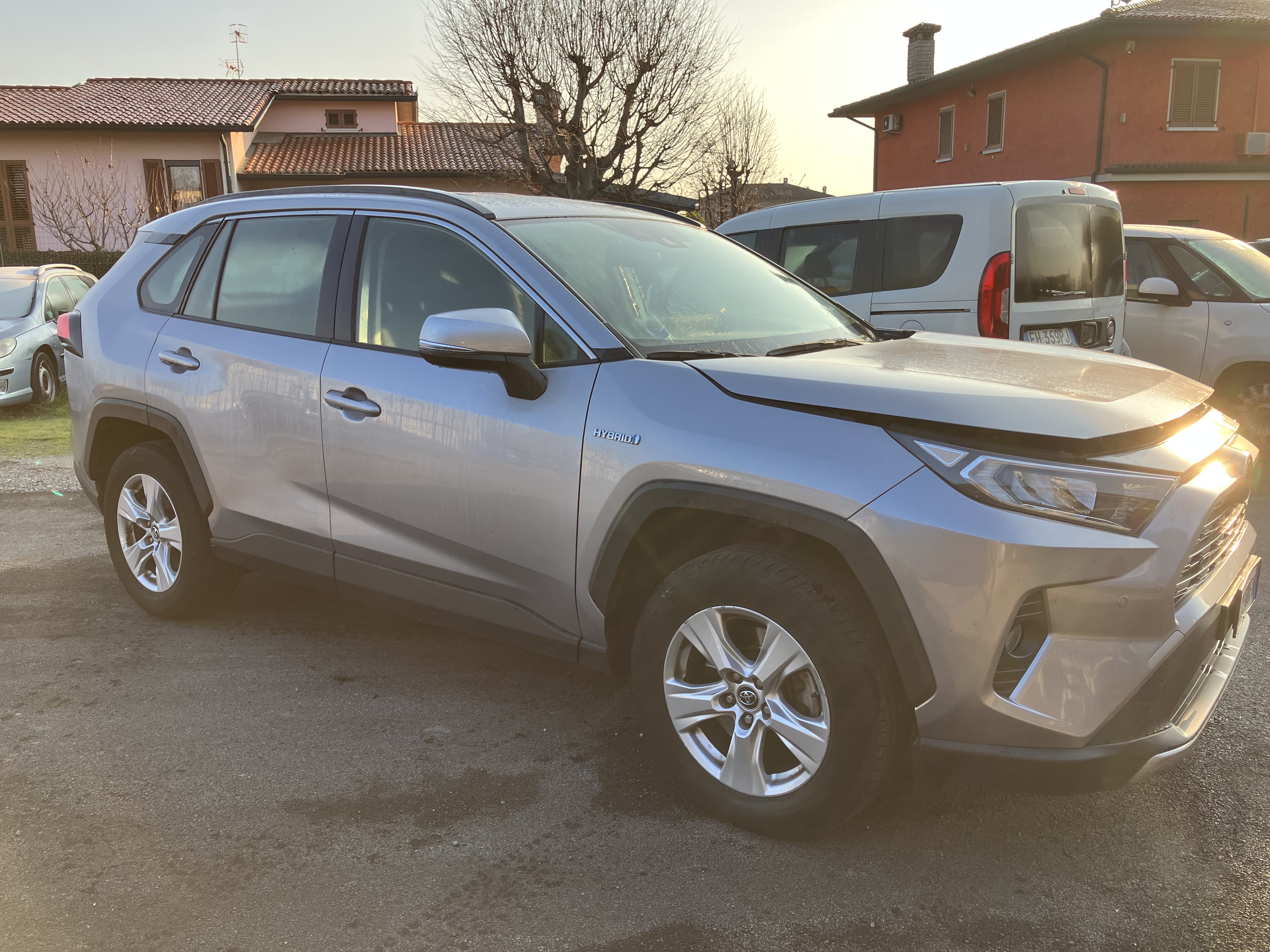 TOYOTA RAV4 in vendita - foto 3