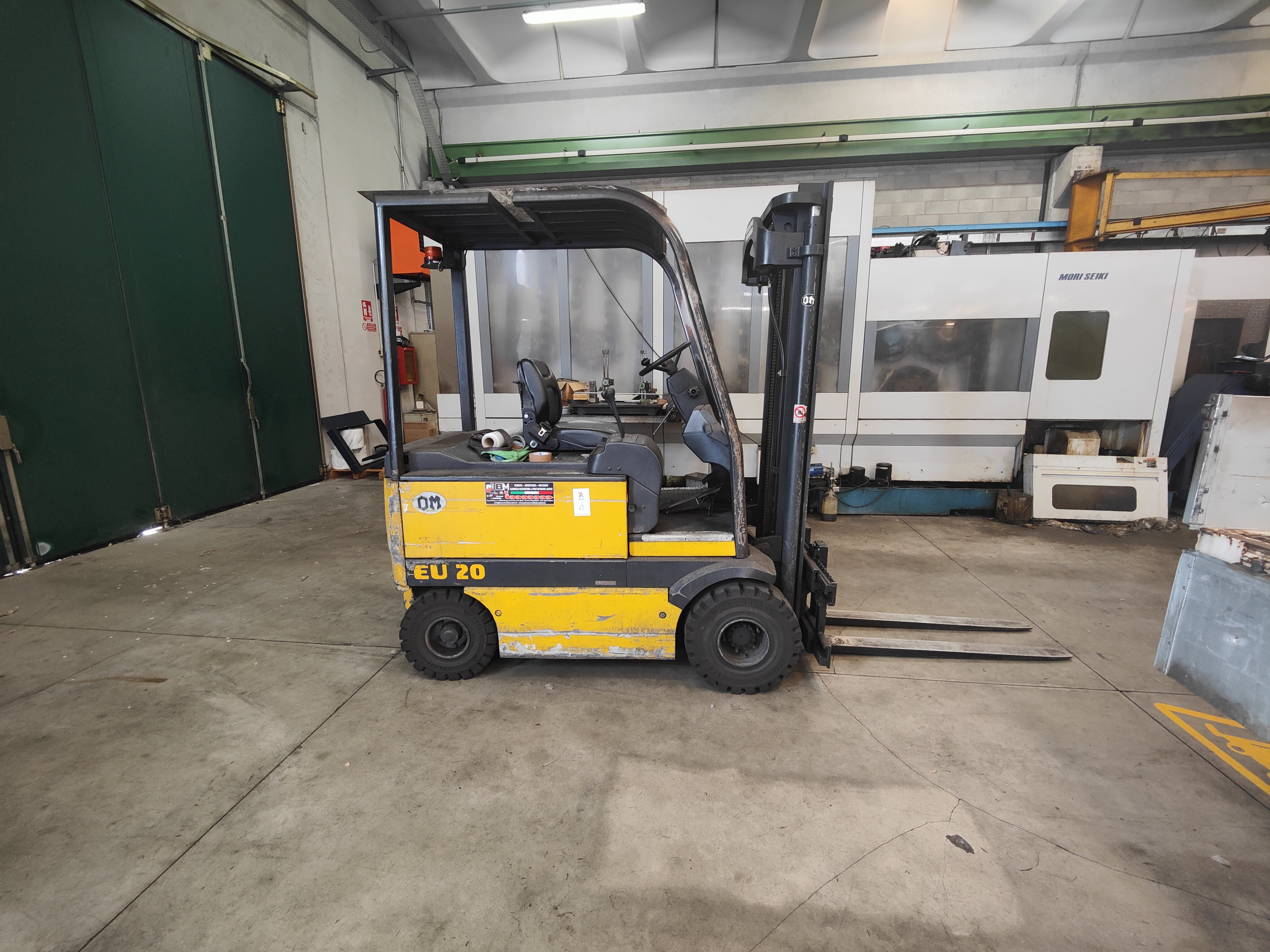 CARRELLO ELEVATORE, UTENSILI VARI in vendita - foto 1