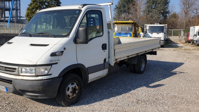Autocarri in vendita