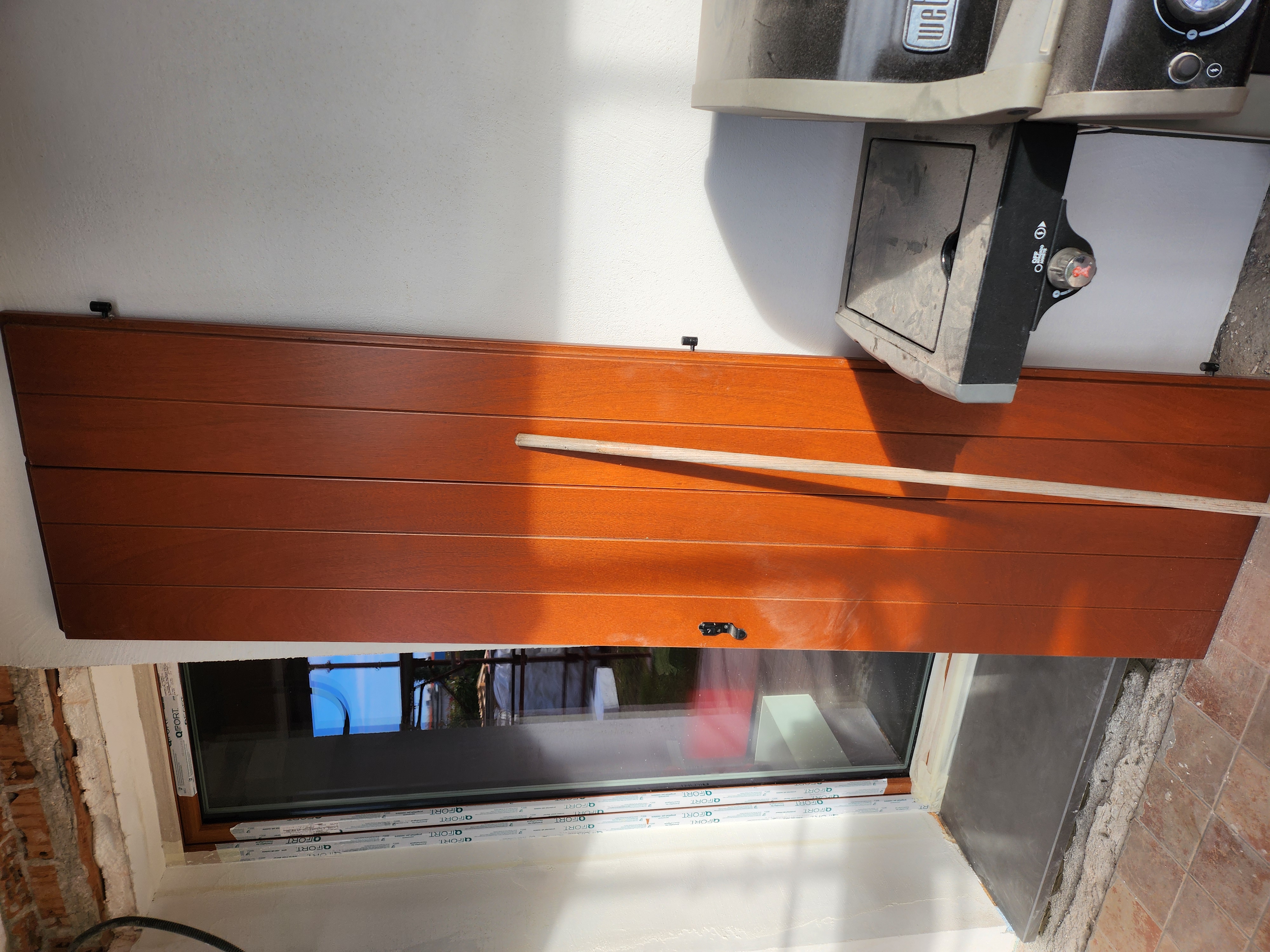Infissi legno con zanzariera e scuretti in vendita - foto 7