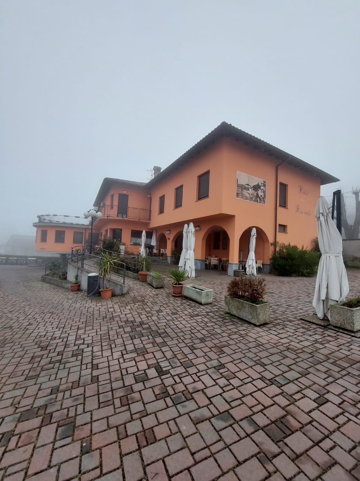 Ristorante - Albergo - Cassano Spinola (AL) in vendita - foto 1