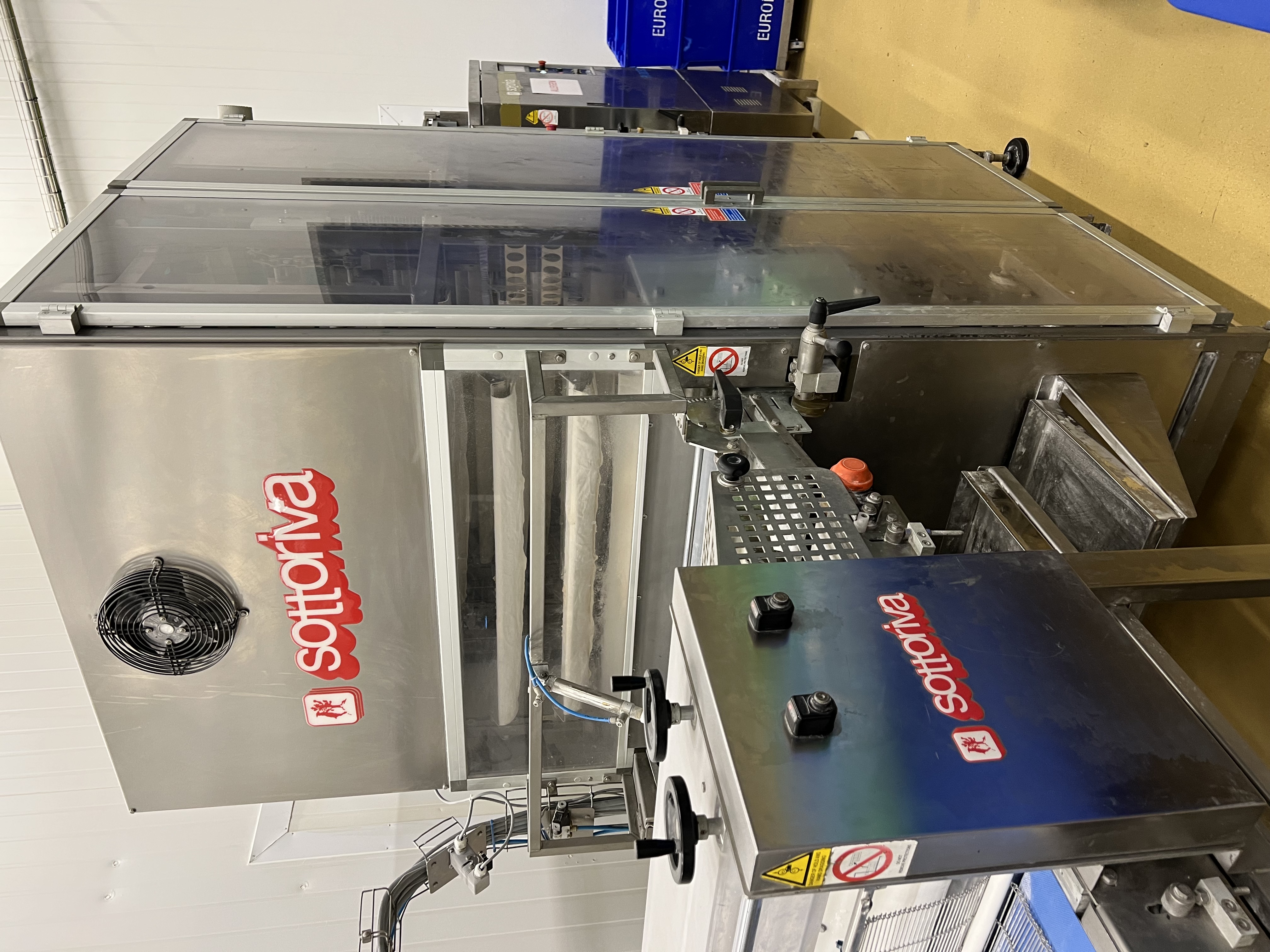 LINEE DI PRODUCIONE E ATTREZZATURE DA PANIFICIO in vendita - foto 1