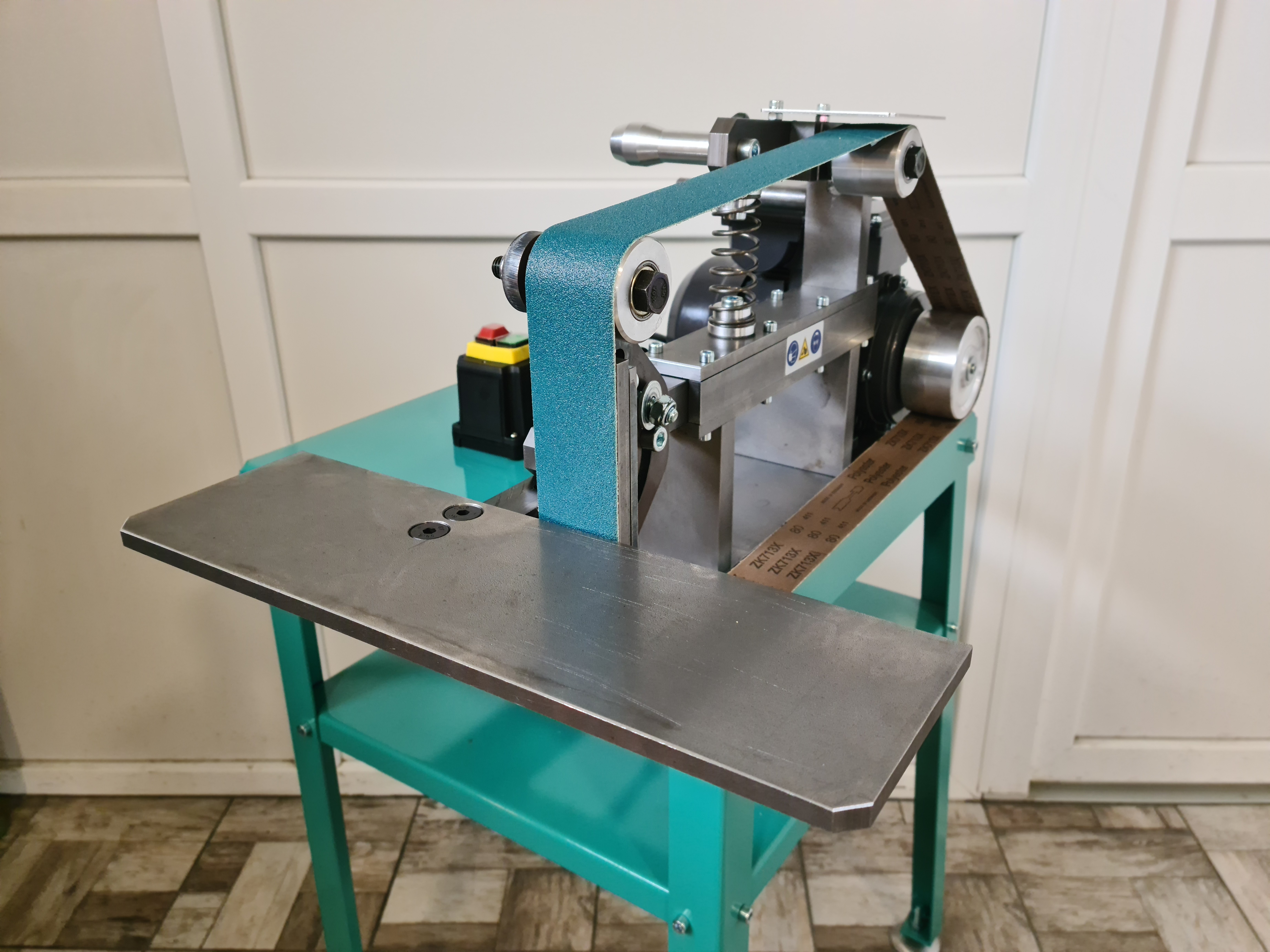 Levigatrice a nastro CILE-GRINDER Meli94H/V  in vendita - foto 1