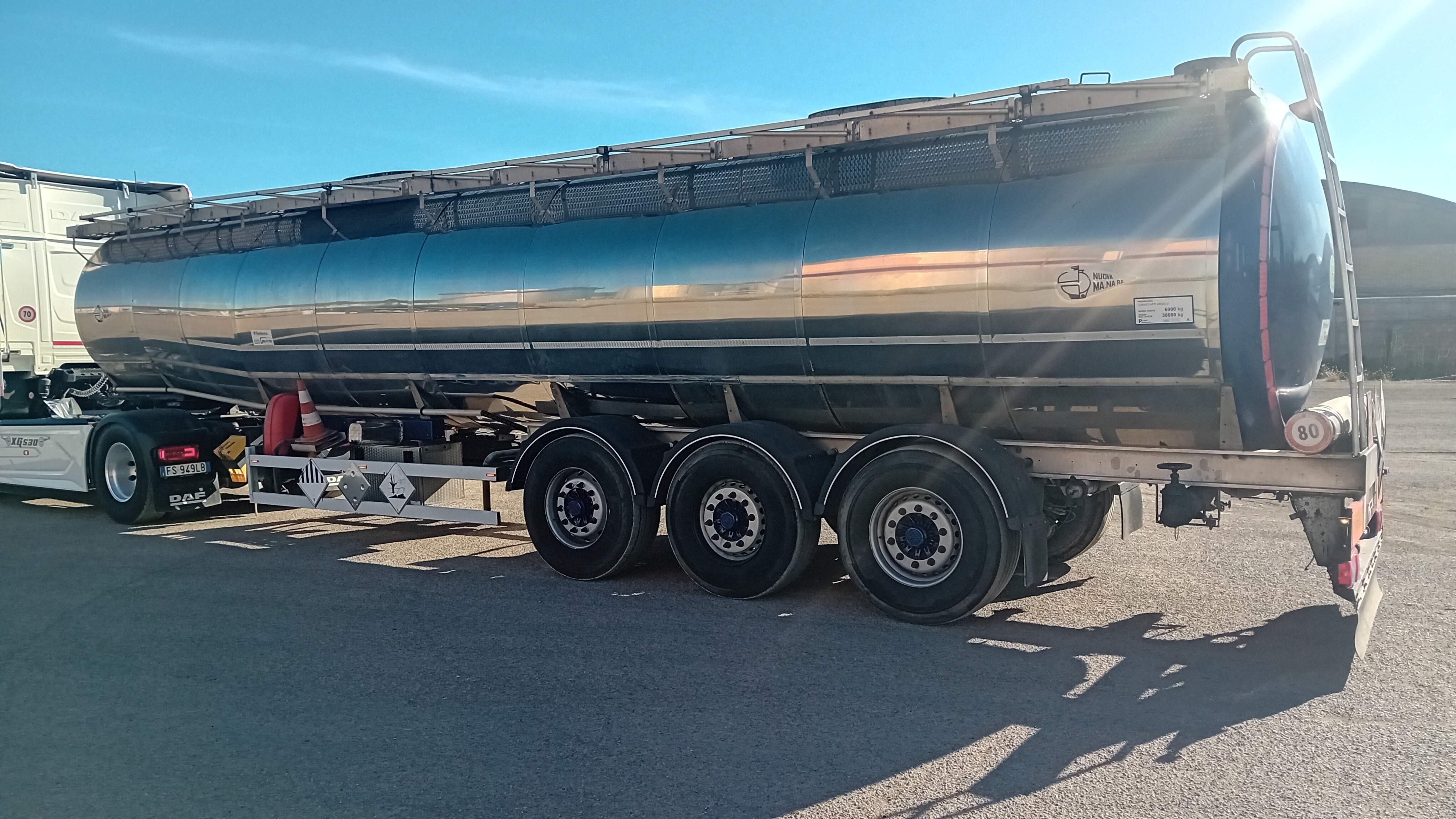 Vendo cisterna semirimorchio  in vendita - foto 9