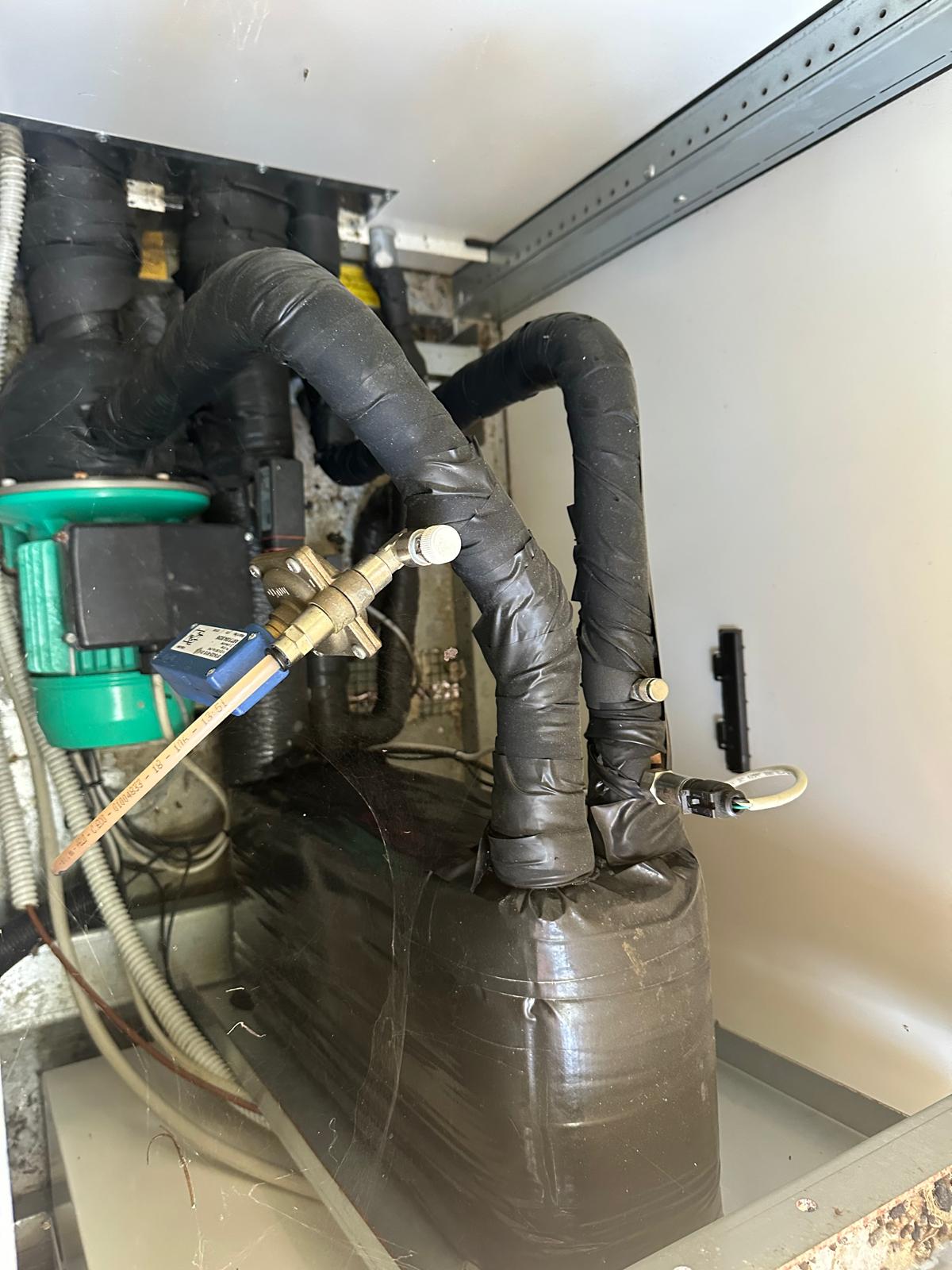 Pompa di calore a gas AISIN GEHP , alimentata a metano in vendita - foto 5