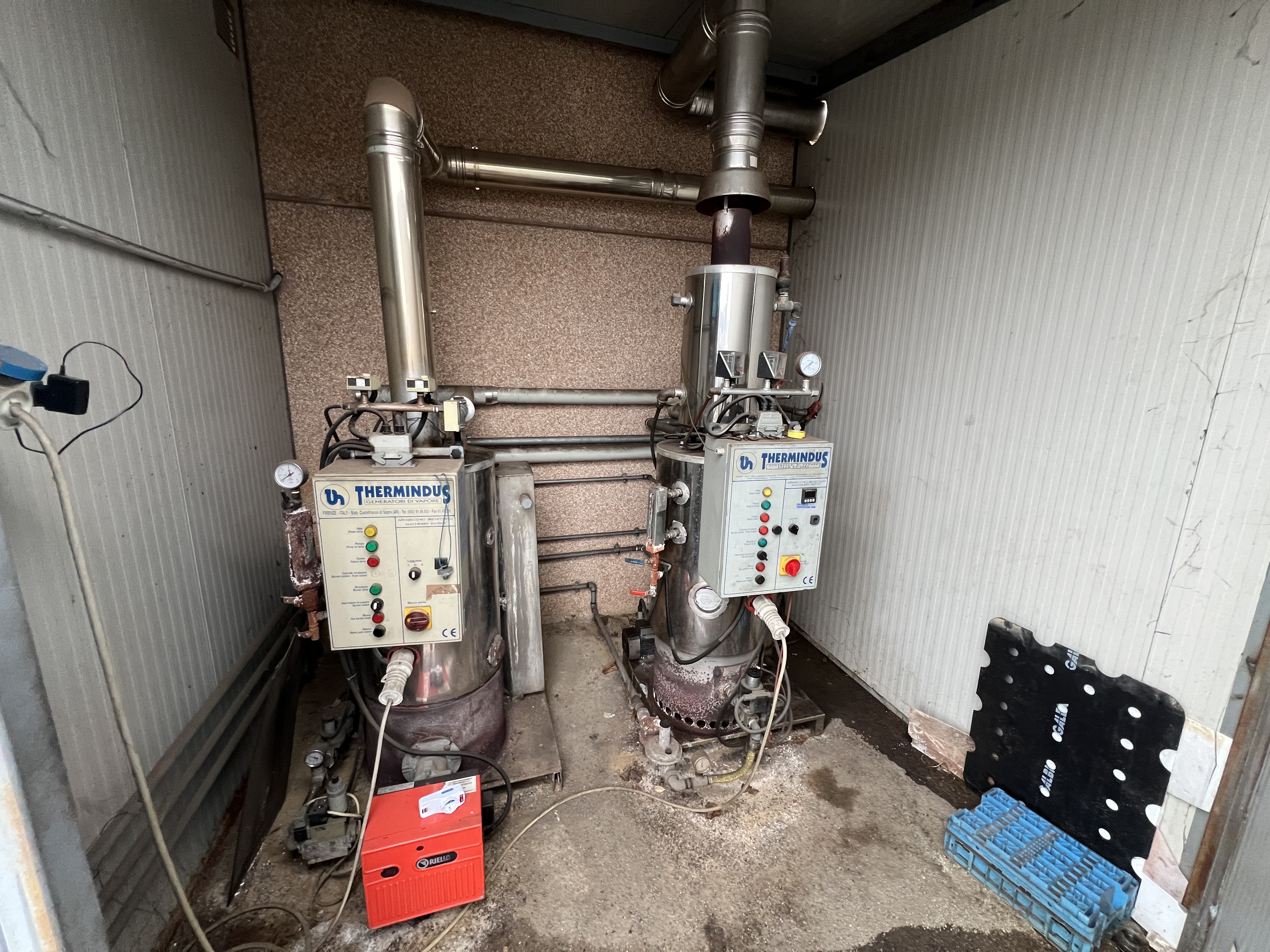 Attrezzatura officina in vendita