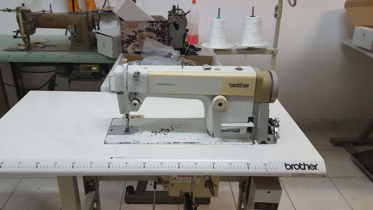 Macchine produzione d'abbigliamento (tutte o dettaglio) in vendita - foto 5