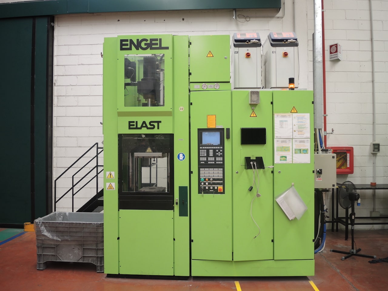 Macchina stampaggio gomma ENGEL ELAST 430/100V In 9138 in vendita - foto 1