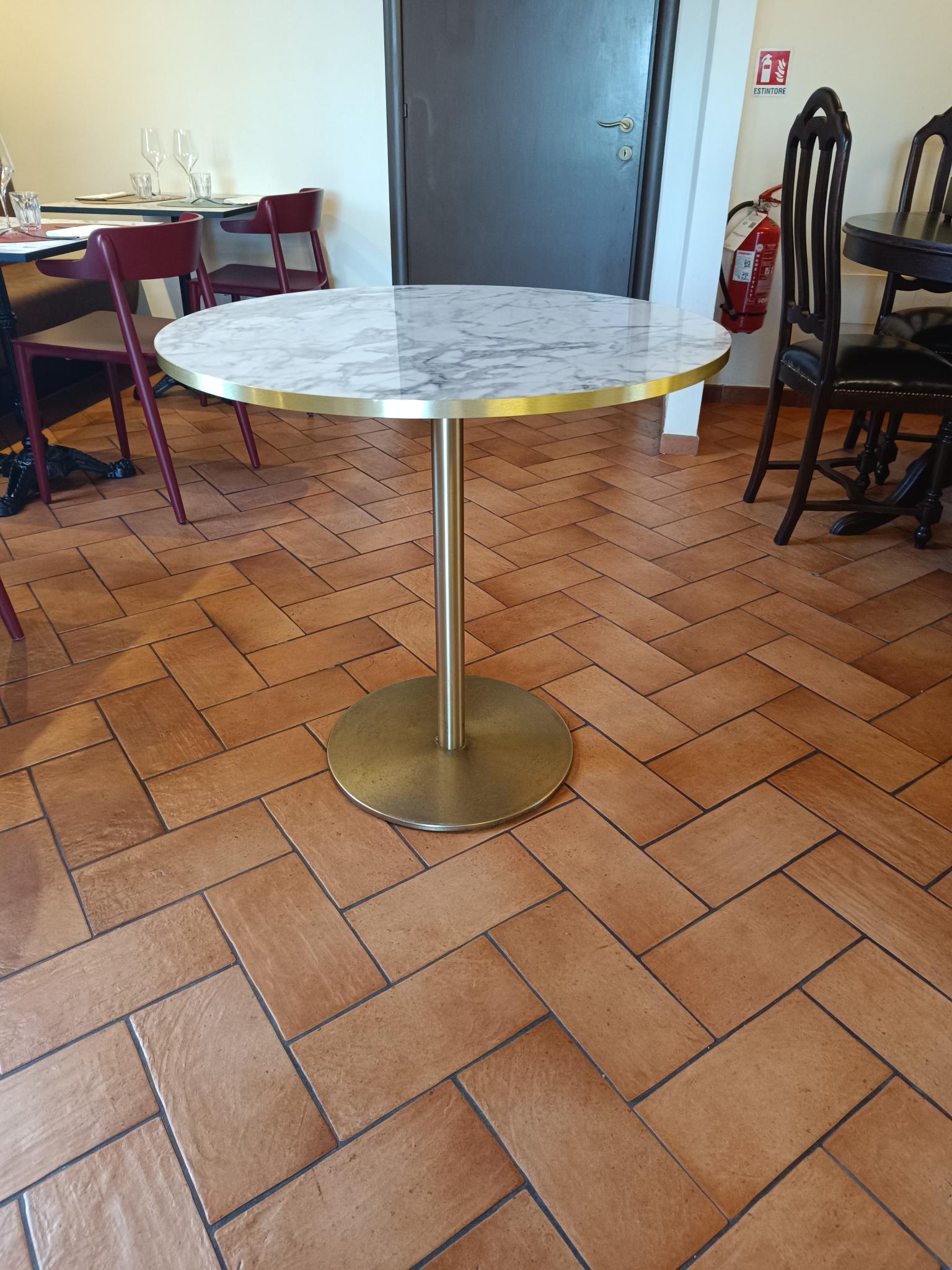 Arredo completo sala ristorante in vendita - foto 4