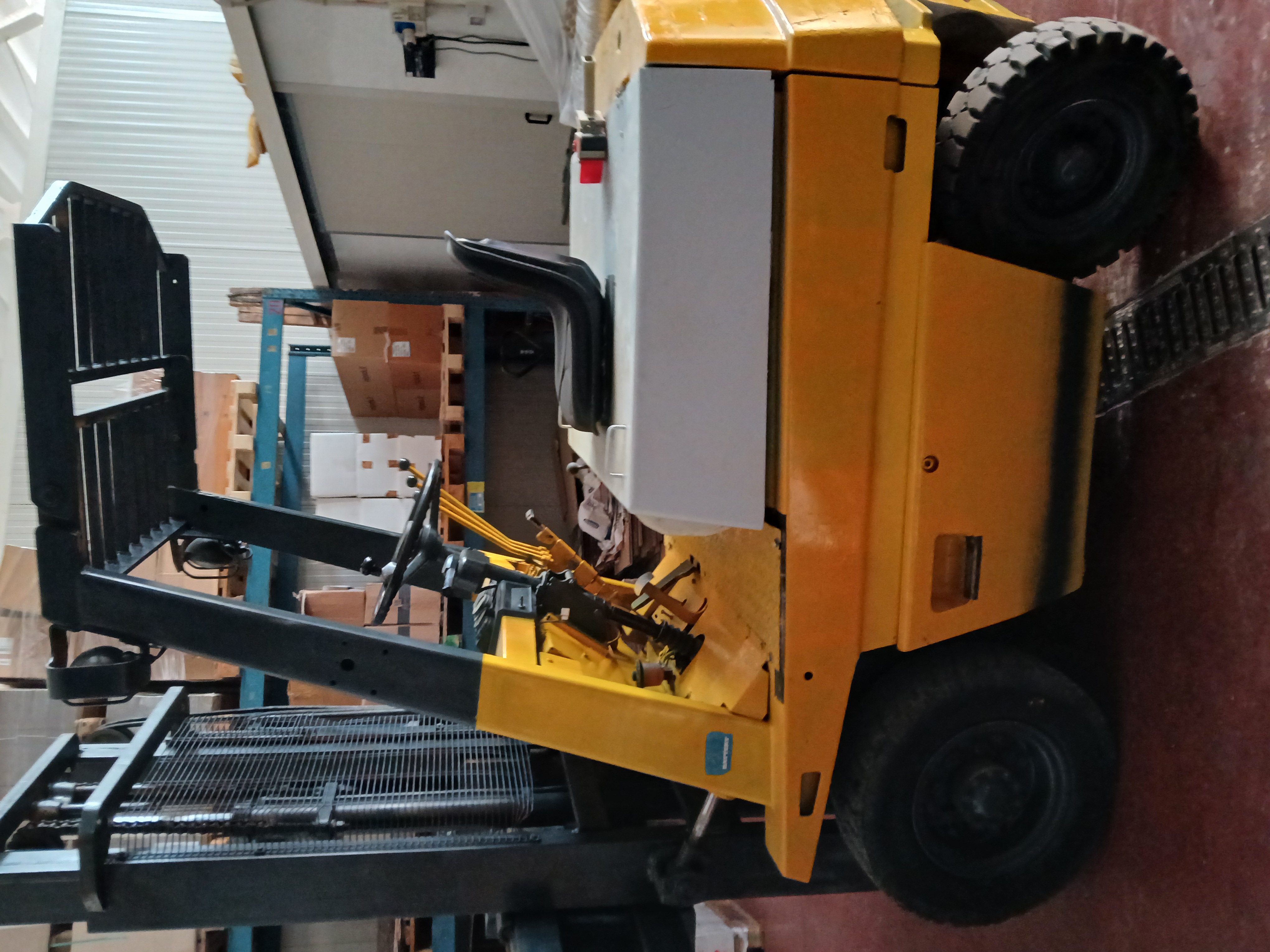 Carrelli elevatori in vendita