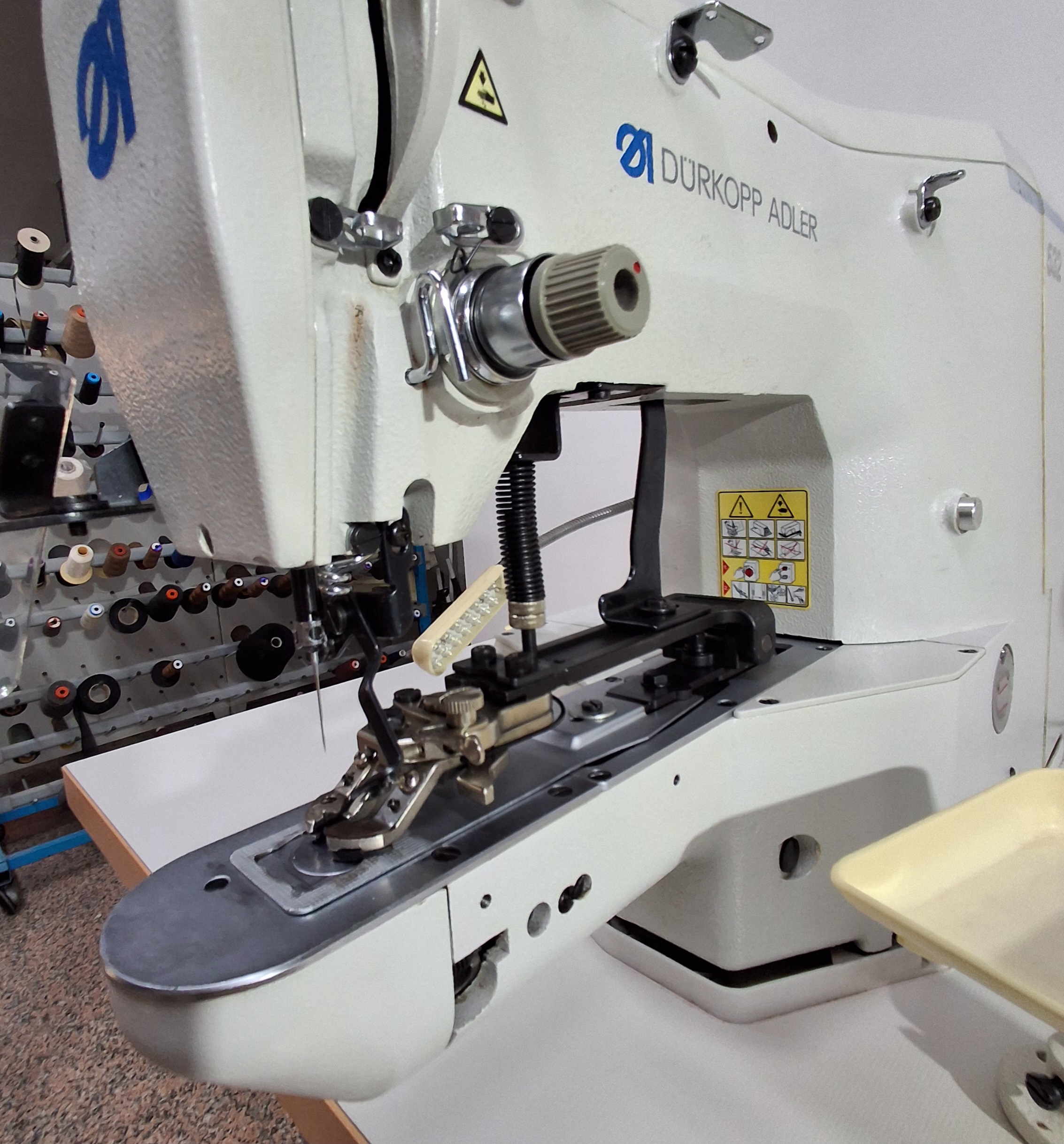 Vendo attaccabottoni Durkoop 532 in vendita - foto 5