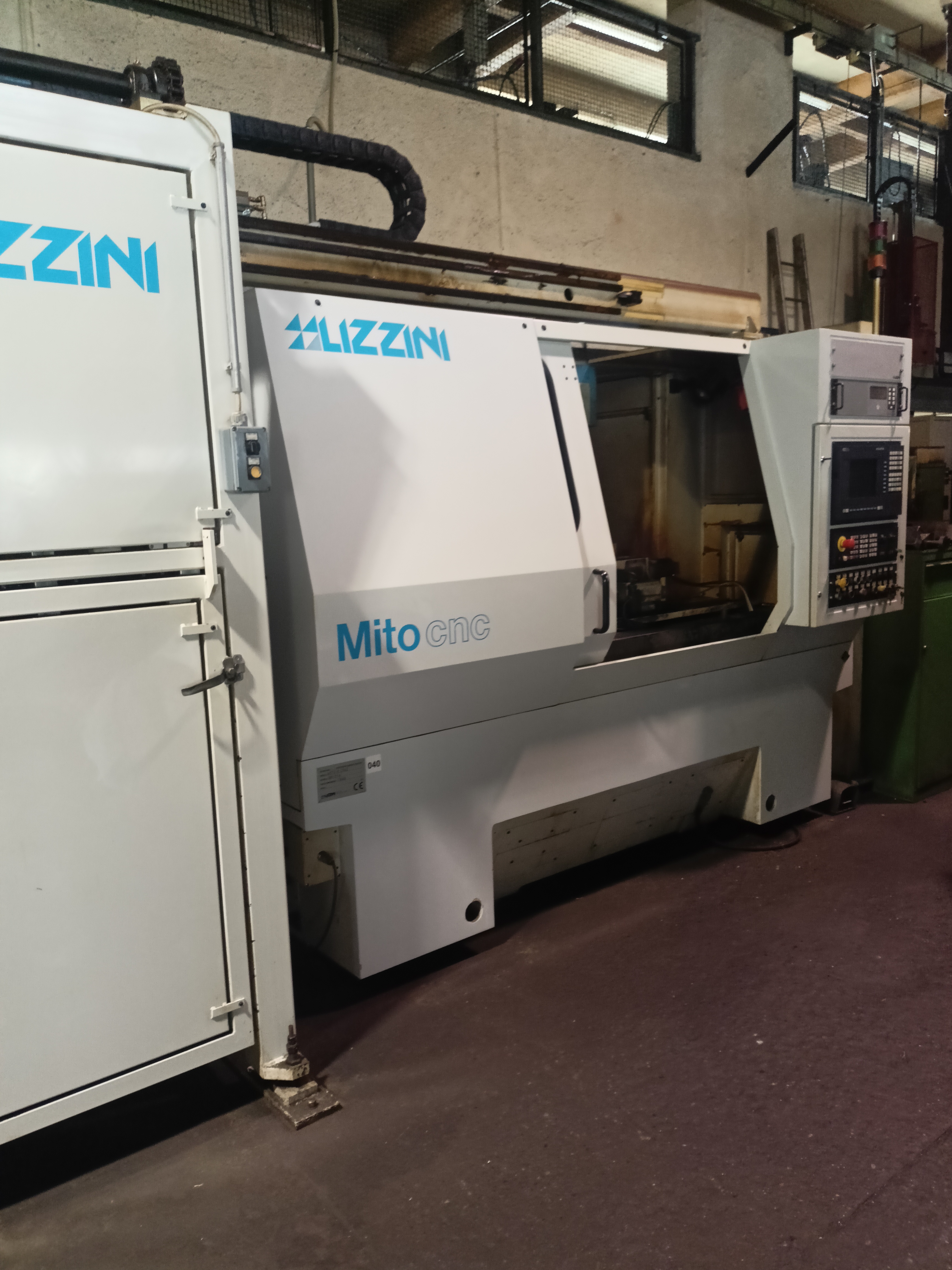 Rettifica LIZZINI MITO 6 cnc con caricatore a portale in vendita - foto 4