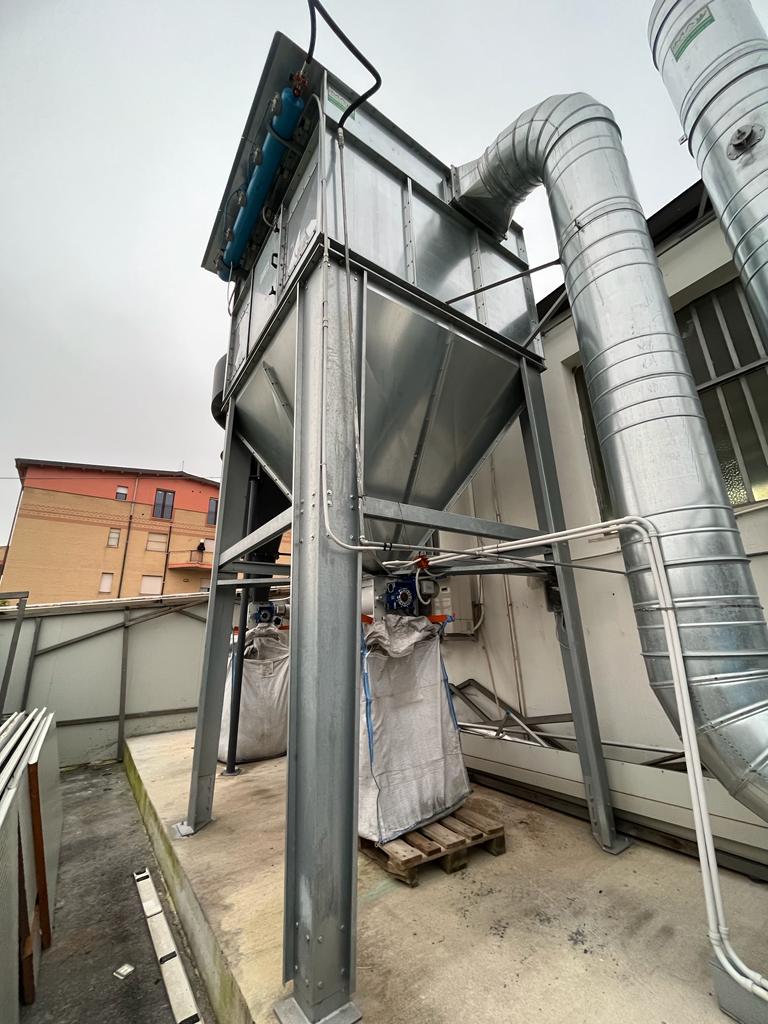 IMPIANTO DI ASPIRAZIONE POLVERI IMA ITALIA 30KW  in vendita - foto 1