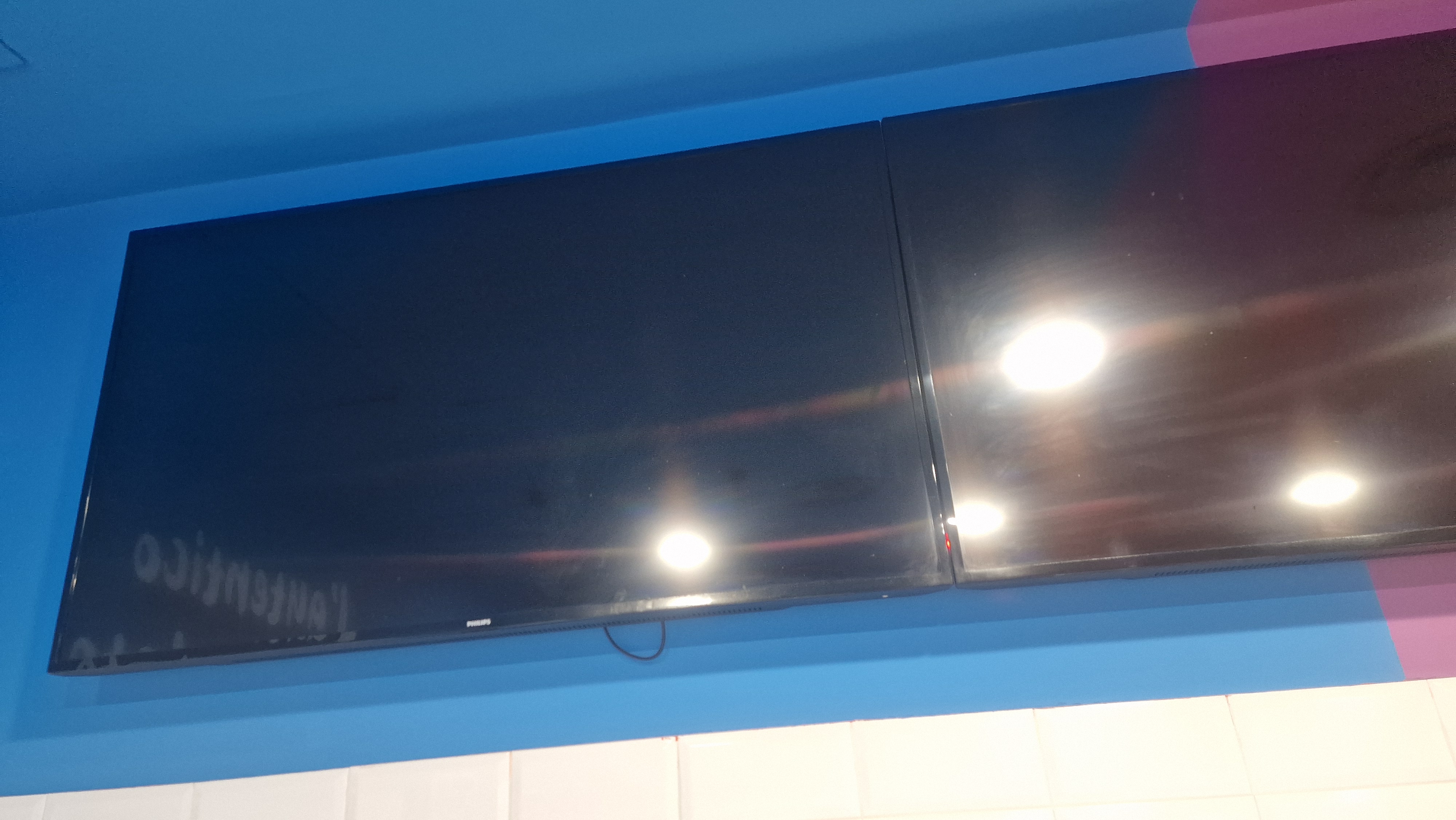 Monitor Philips 32" in vendita - foto 2