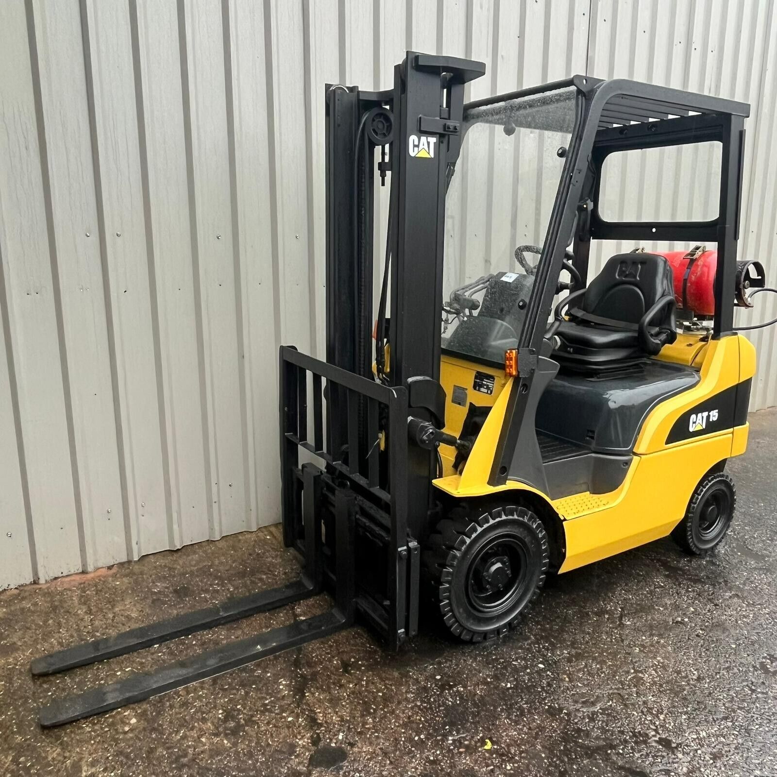 Muletto Caterpillar GP15NT in vendita - foto 3