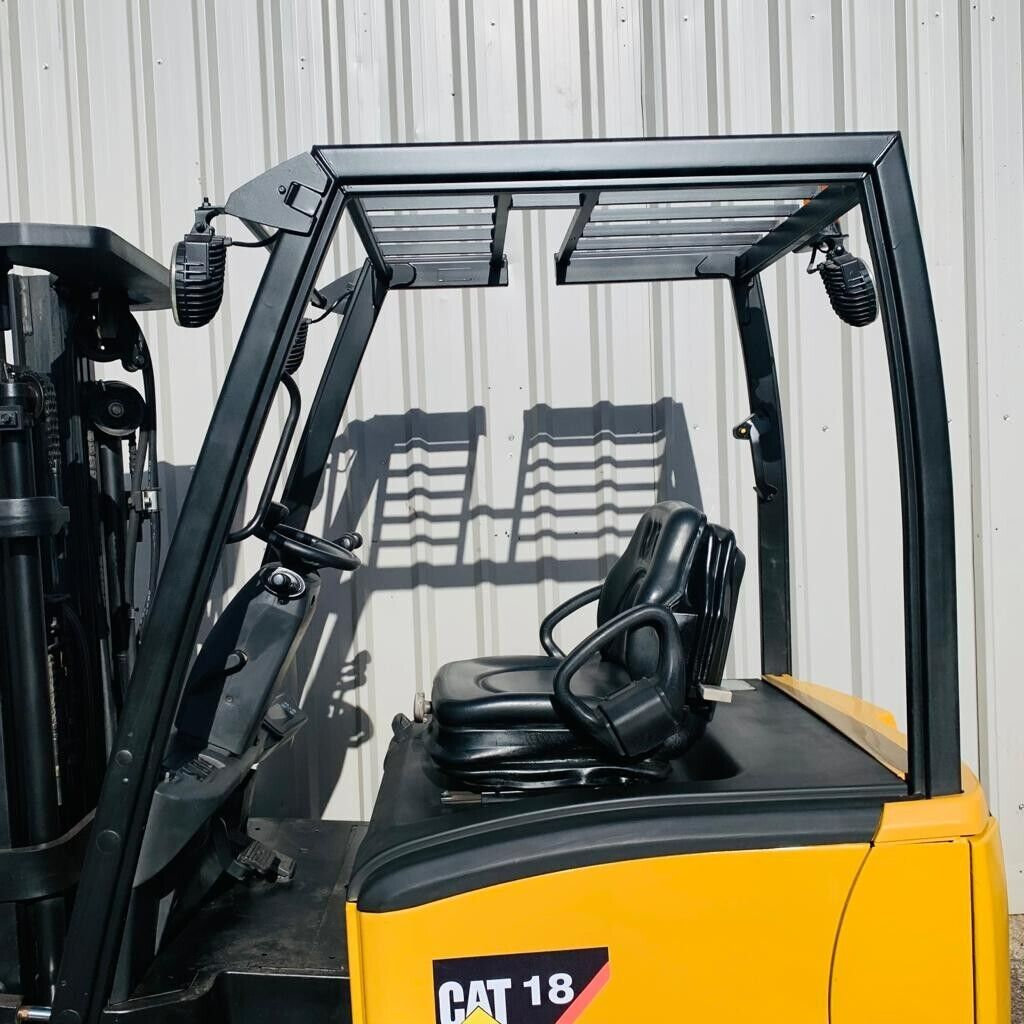 Muletto elettrico Caterpillar EP18PNT in vendita - foto 5