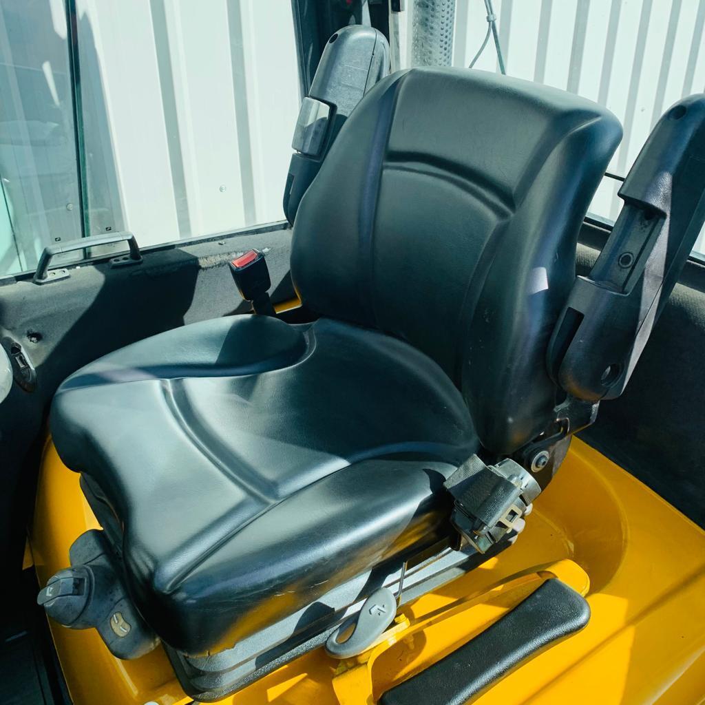 Muletto diesel YALE GDP30VX in vendita - foto 4