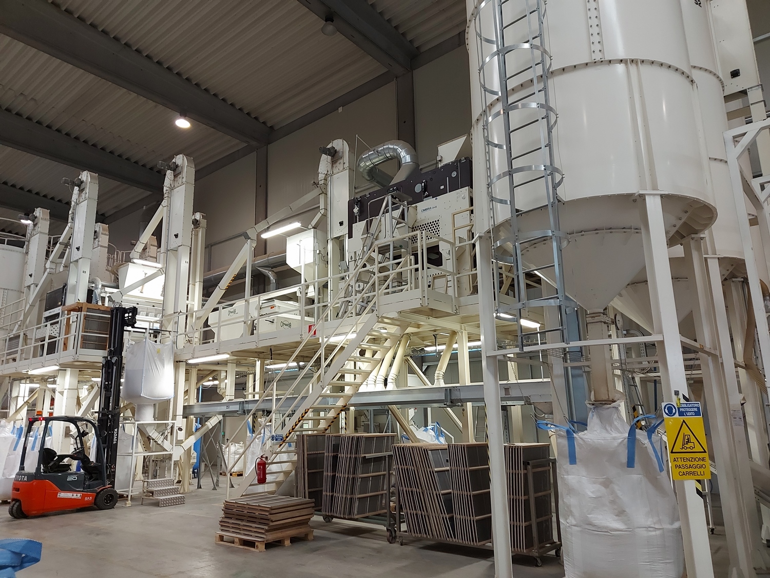1#6480 Cessione di ramo di azienda Ilta Alimentare Spa in vendita - foto 2