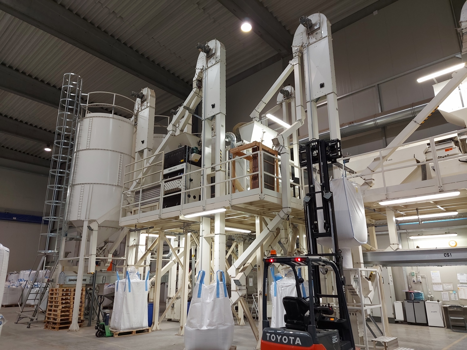 1#6480 Cessione di ramo di azienda Ilta Alimentare Spa in vendita - foto 3