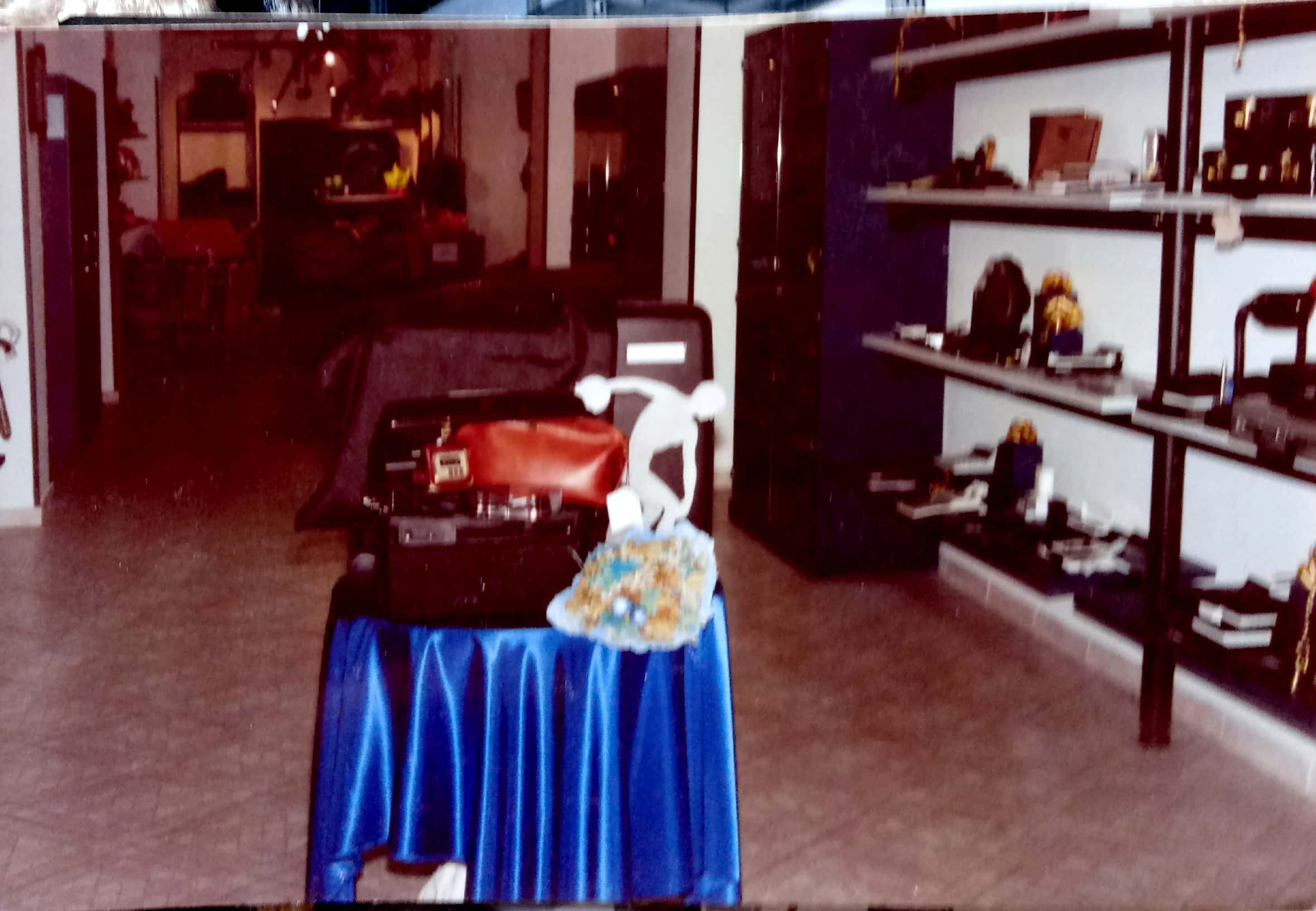 Stock Arredamento Negozio - AFFARISSIMO in vendita - foto 11