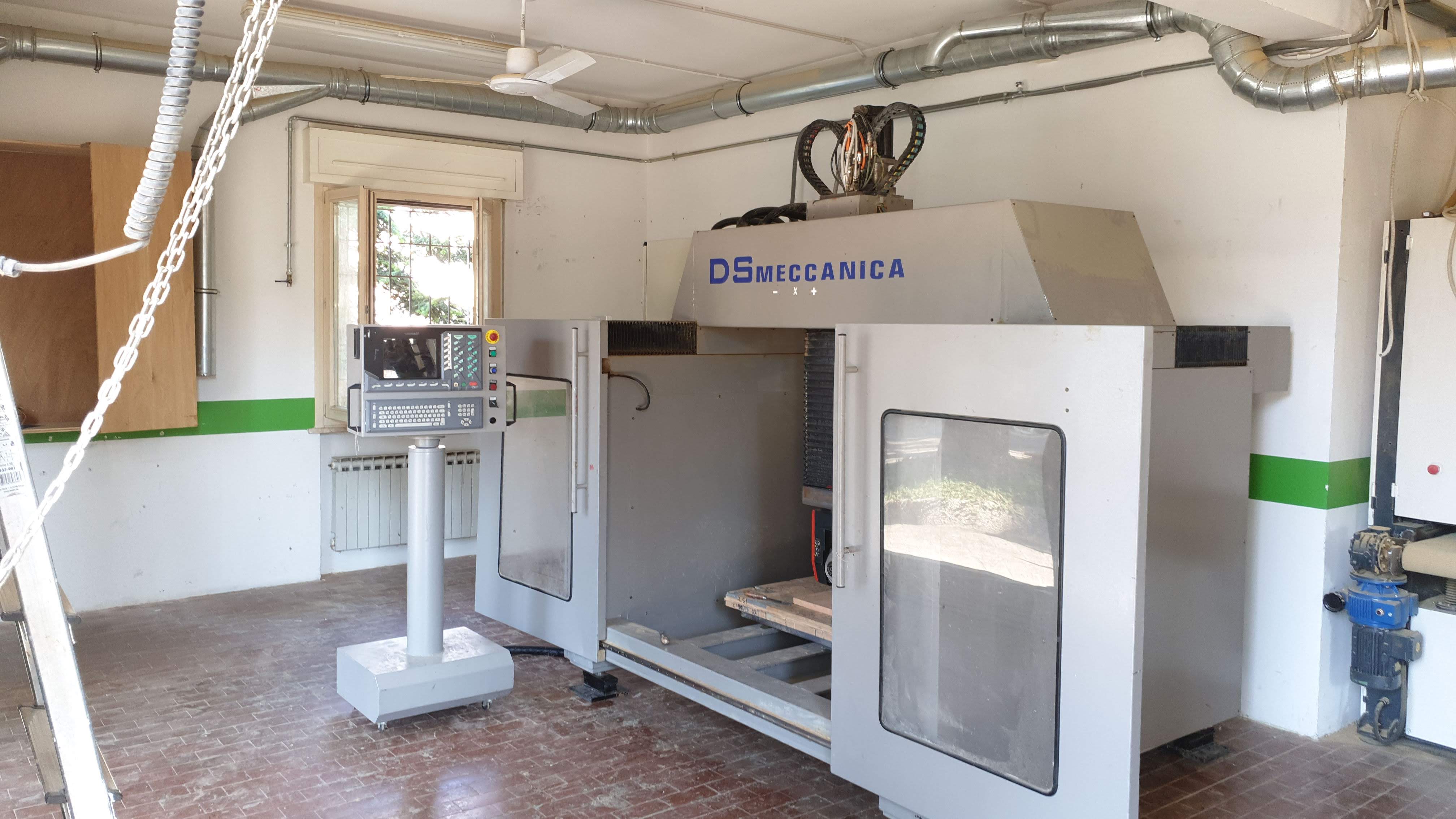 Centro di lavoro CNC 5 assi DS meccanica in vendita - foto 2