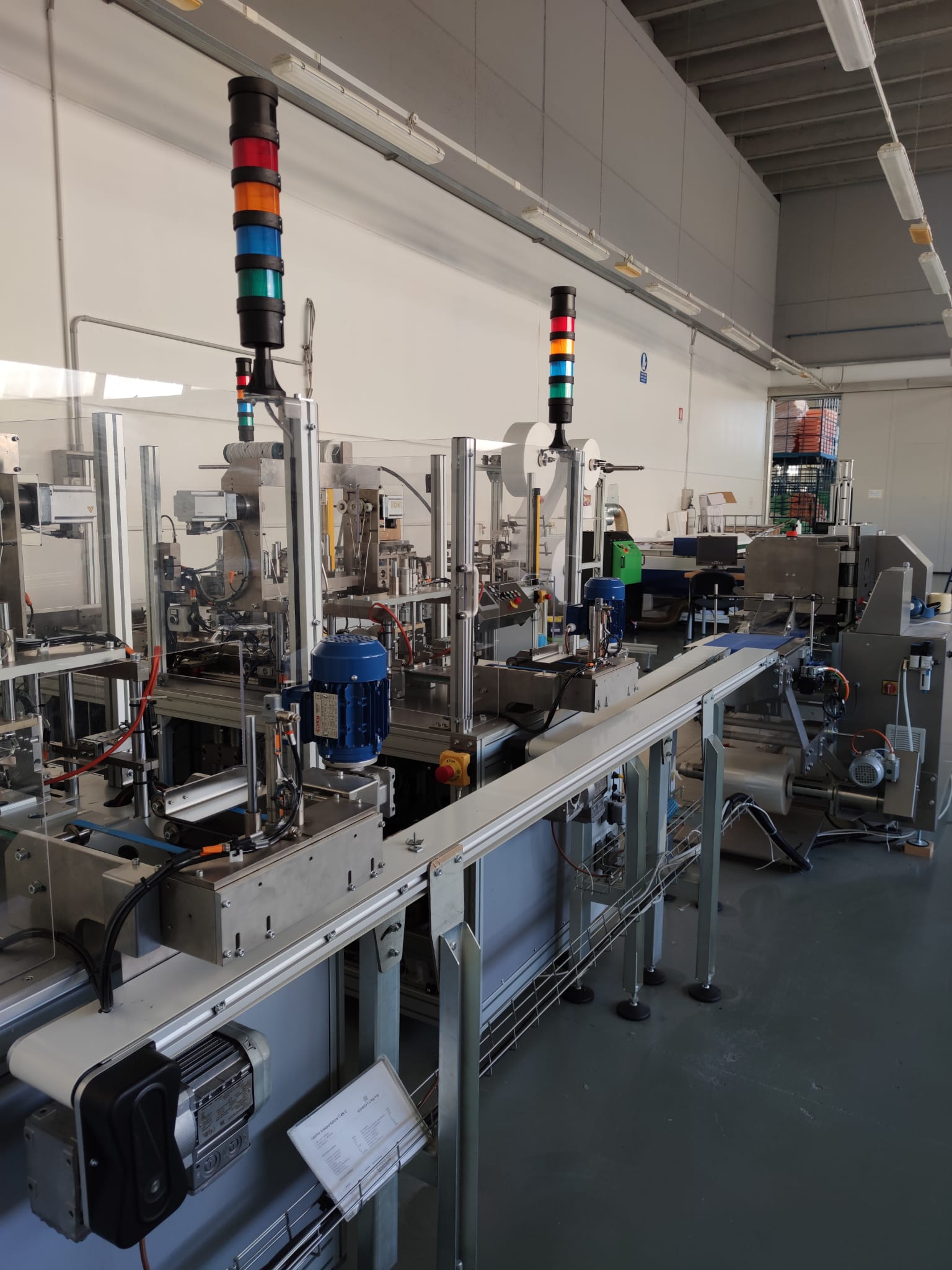 Linea automatica produzione mascherine chirurgiche  in vendita - foto 7