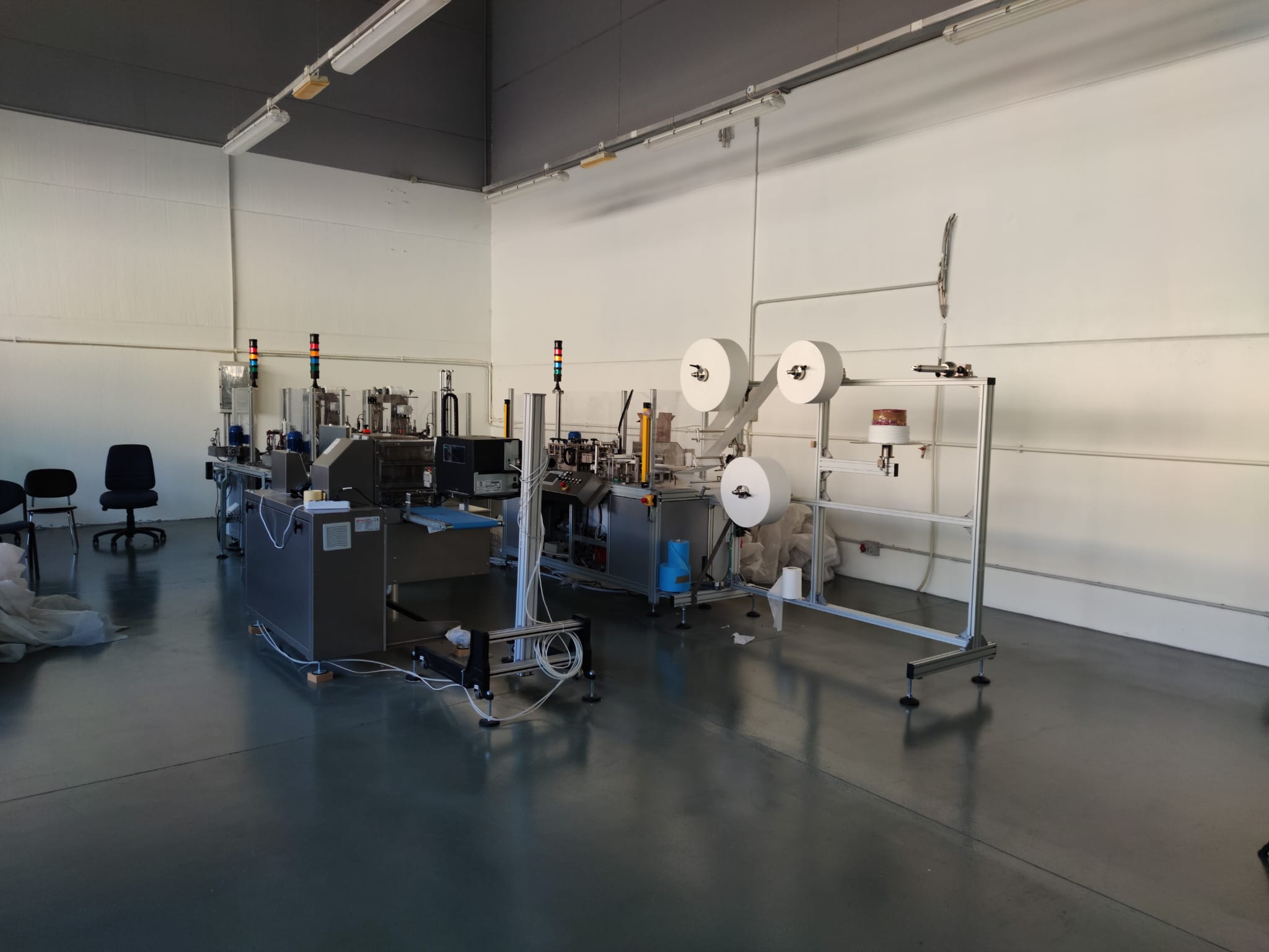 Linea automatica produzione mascherine chirurgiche  in vendita - foto 11
