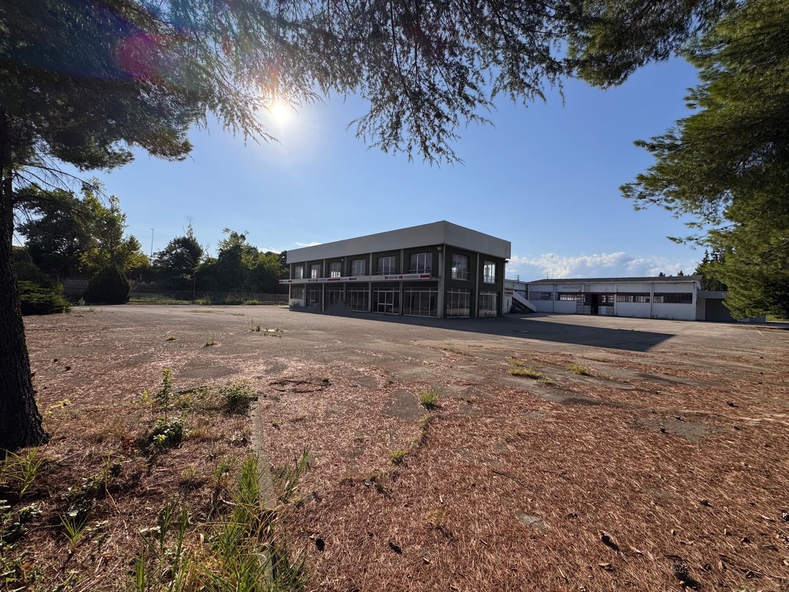 VENDO CAPANNONE POLIFUNZIONALE in vendita - foto 9