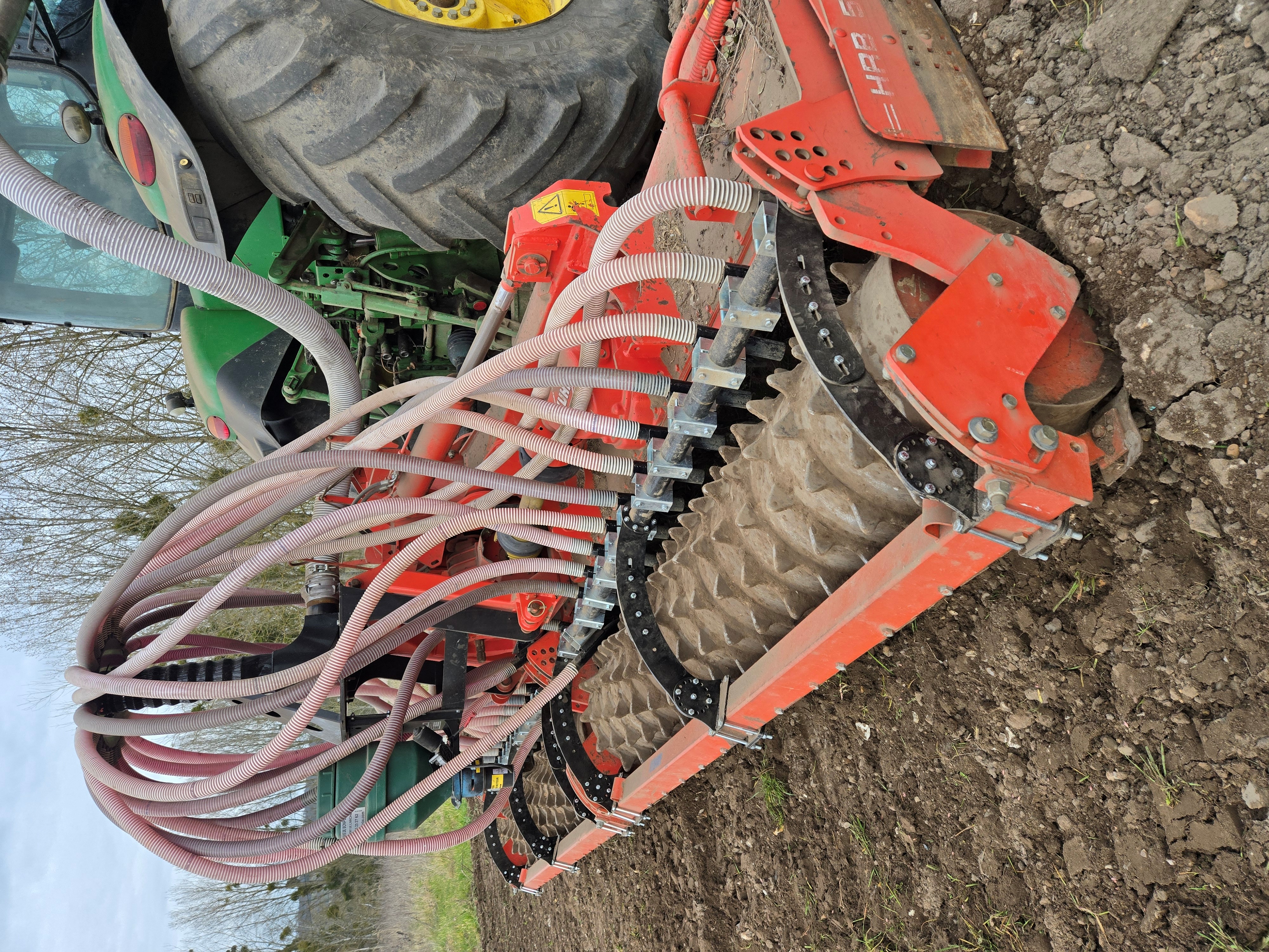 SEMINATRICE T20 1700 LITRI 16 USCITE TRAMOGGIA FRONTALE in vendita - foto 5