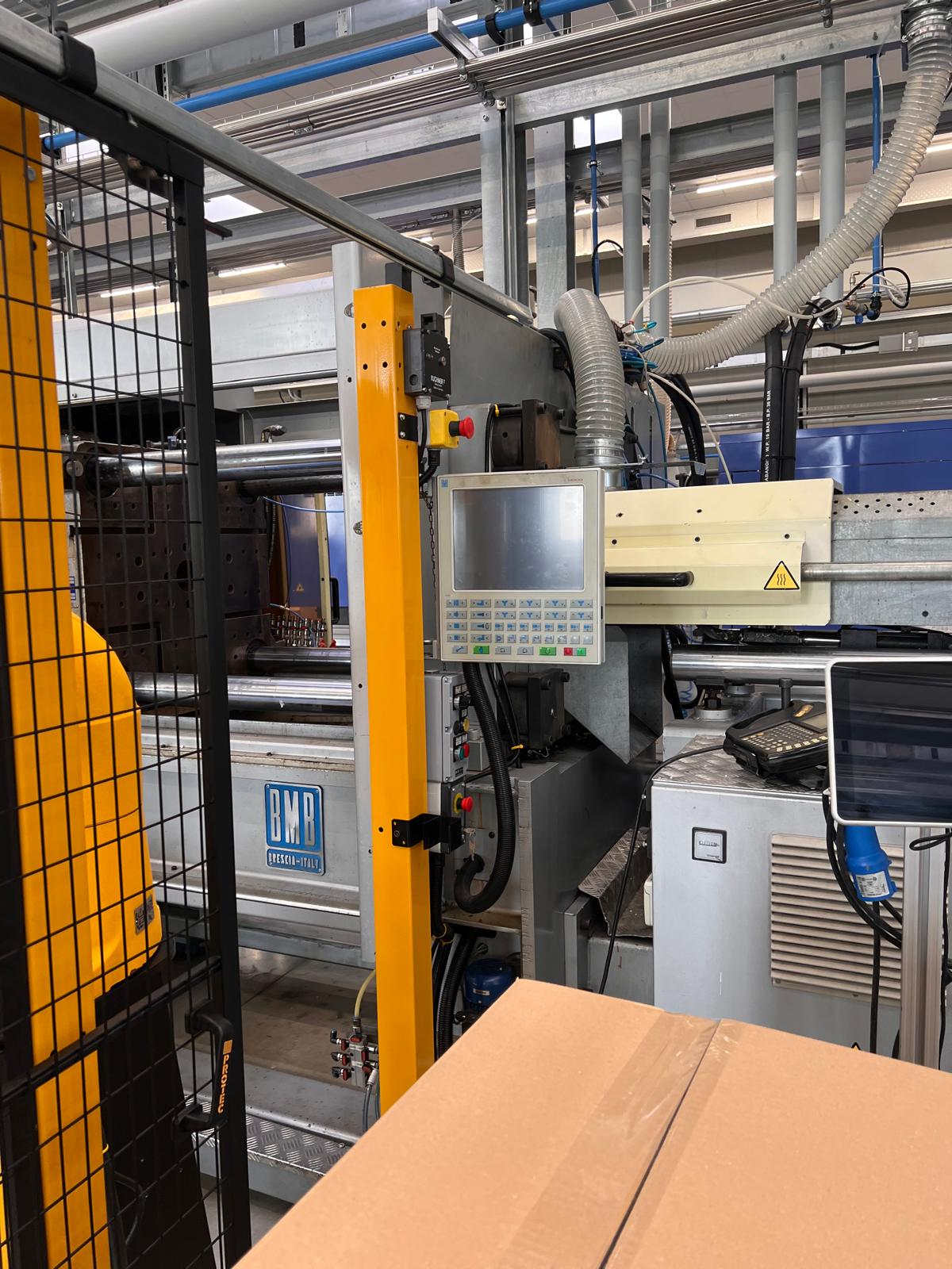 Presse iniezione plastica Veloce BMB KW 220 PI   in vendita - foto 3