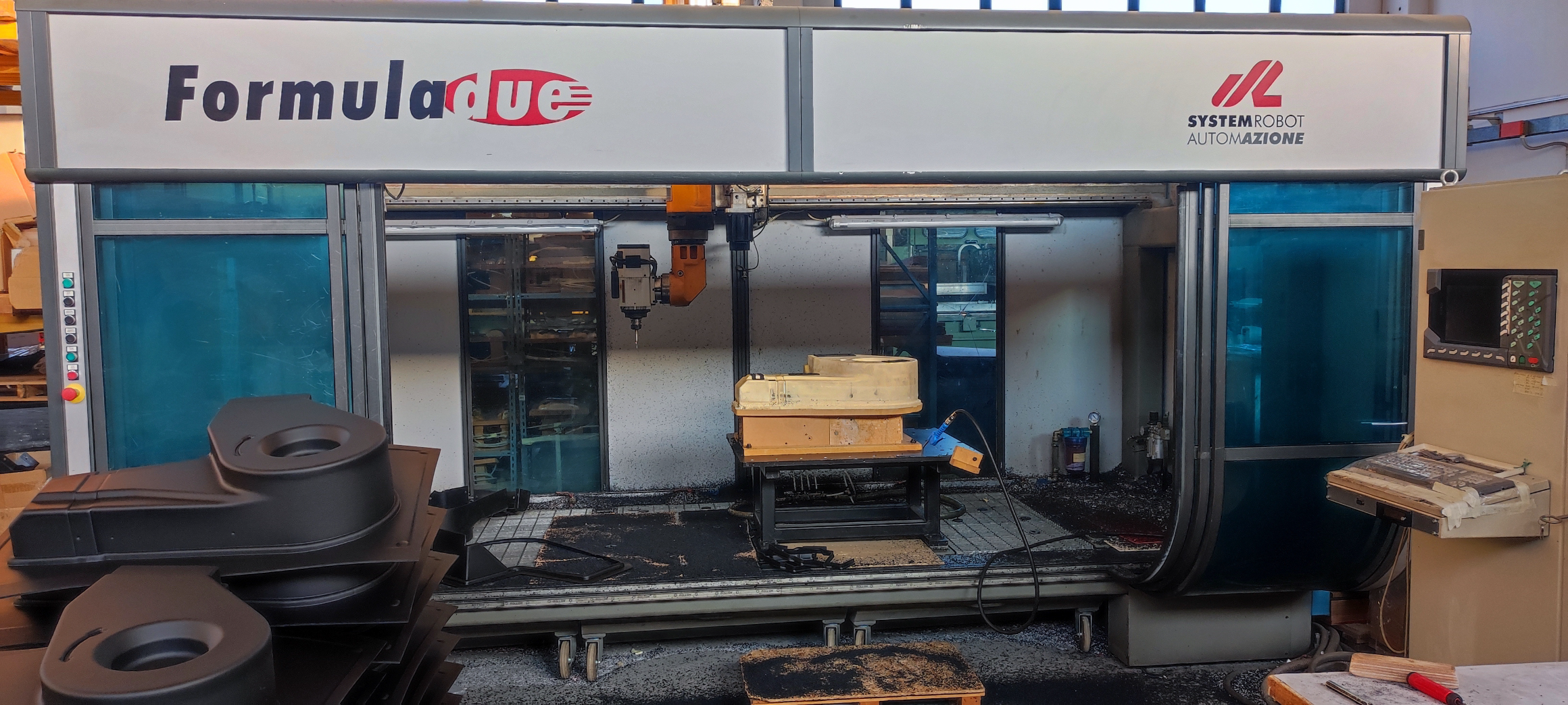 Centro di Taglio 5 ASSI  3400 X 1400 X800 in vendita - foto 1