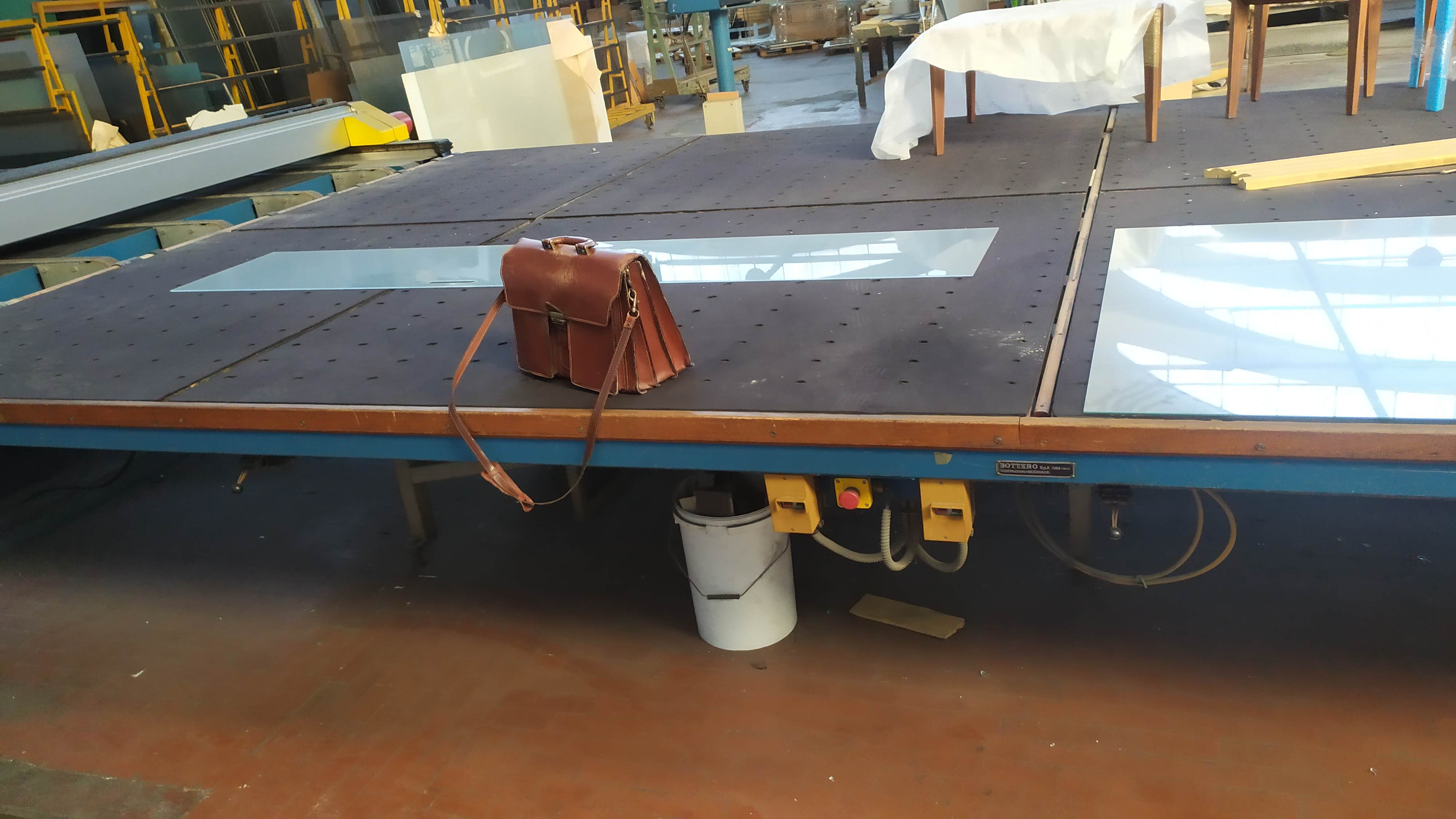 Banco di Lavorazione VETRO Bottero / Bystronic  in vendita - foto 2