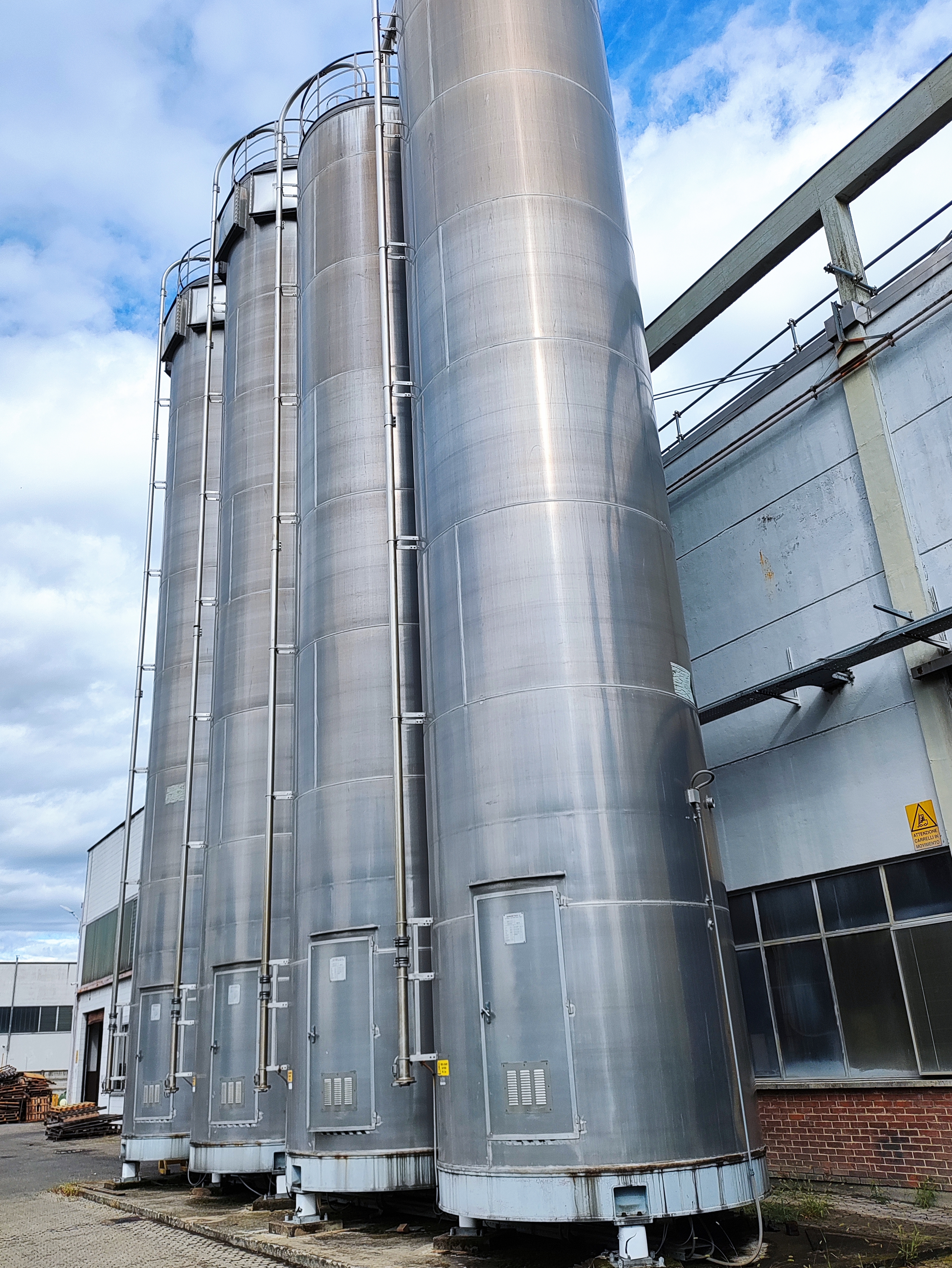 Silos AISI 1340 da 60 e da 90 Mc -4 unita' in vendita - foto 1