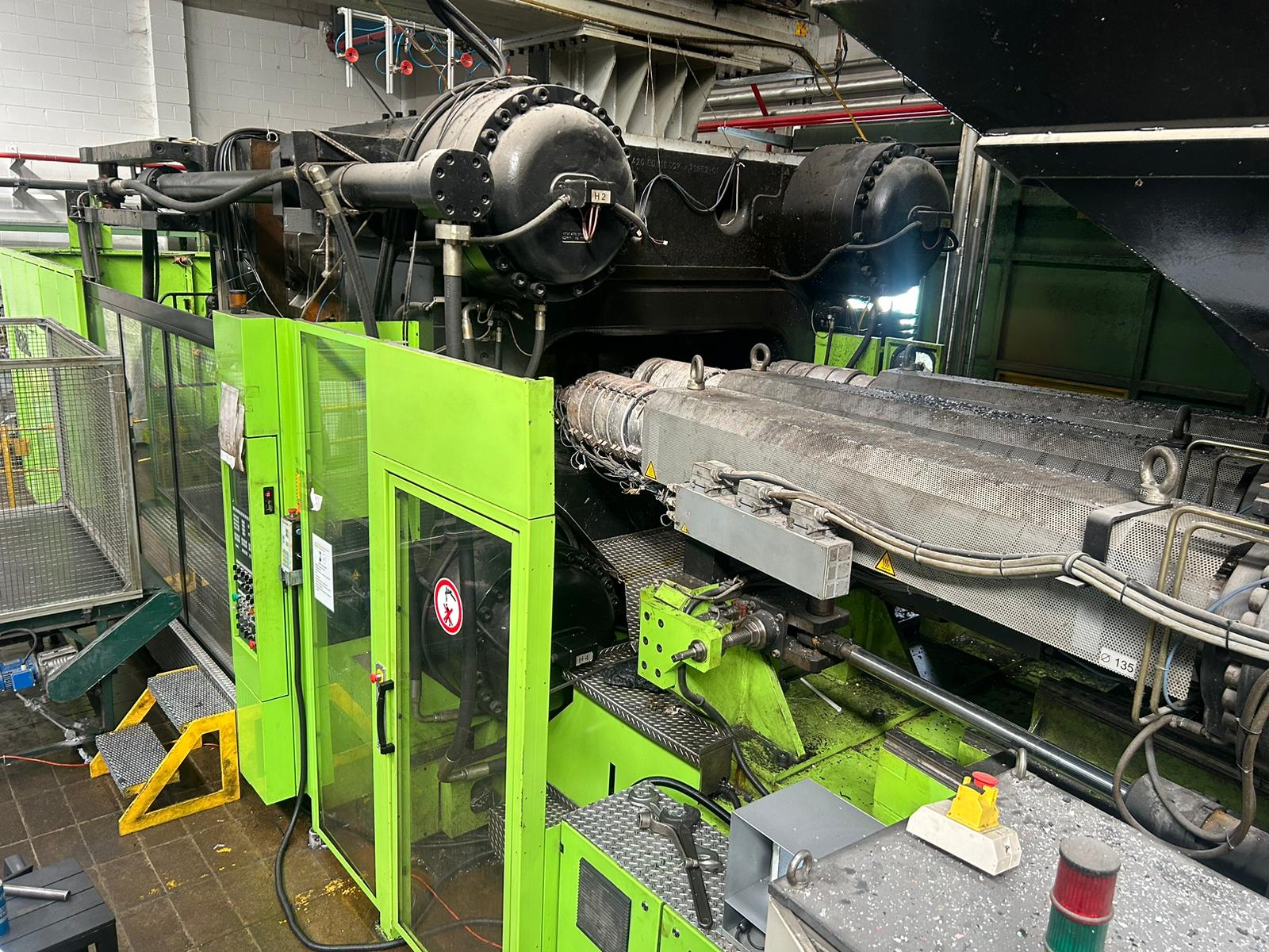 Pressa Engel 2300 Ton tripla iniezione in vendita - foto 2