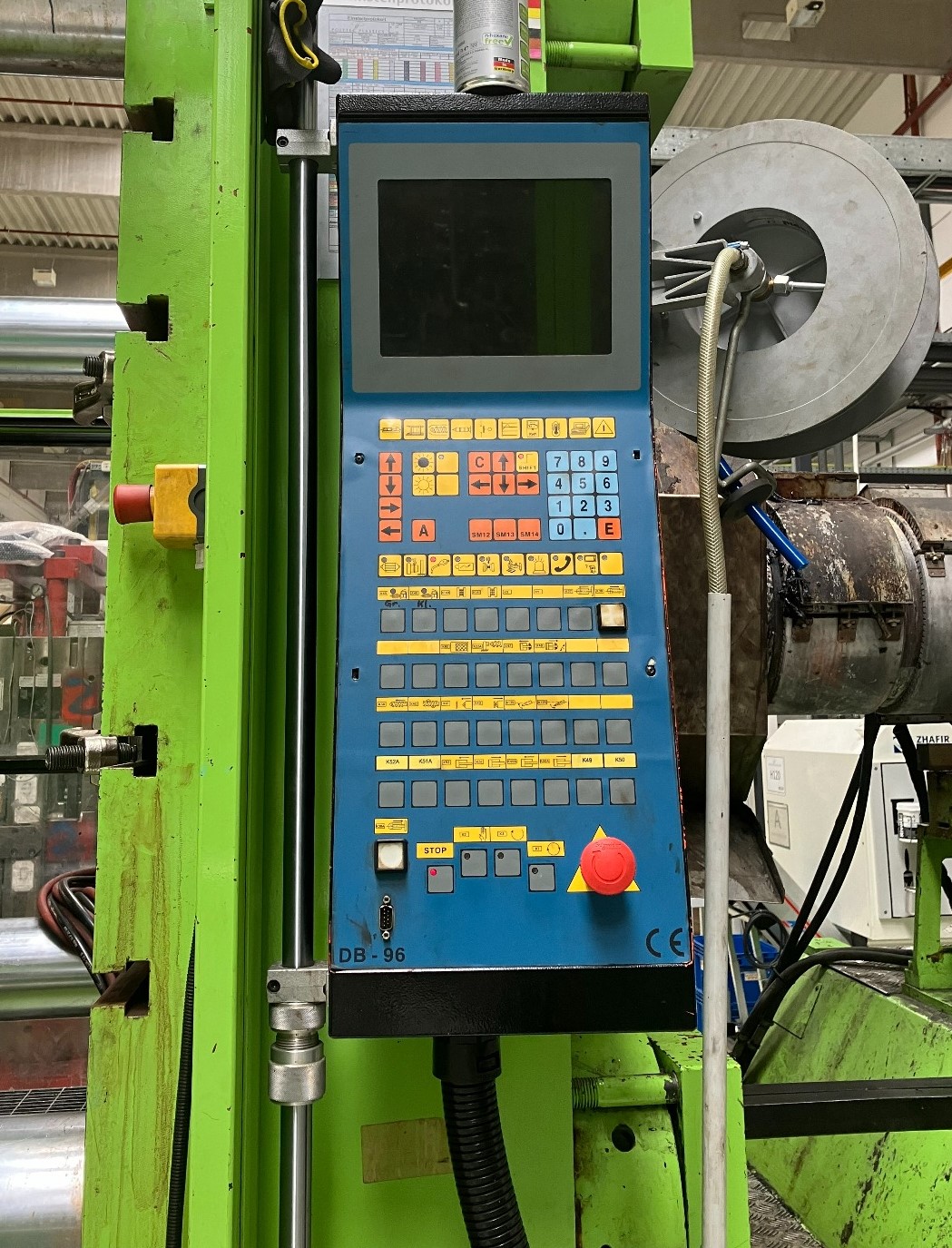 Pressa iniezione MIR 1100 ton + Robot Engel in vendita - foto 2