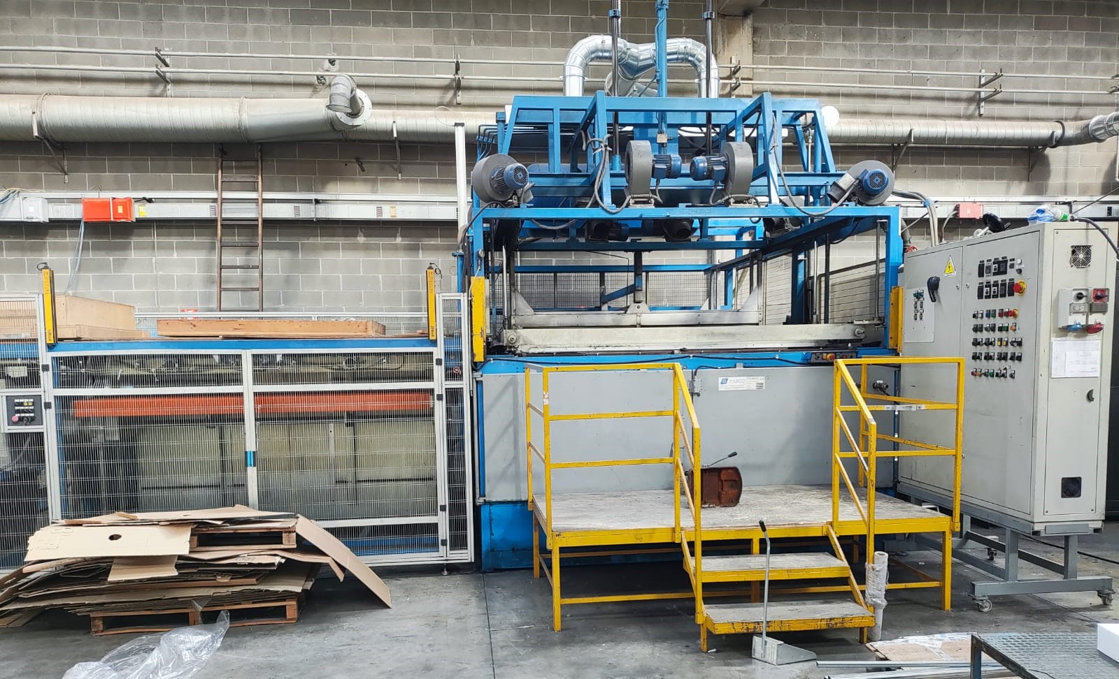 Termoformatrice da lastra 2500x1500 + caricatore in vendita - foto 1