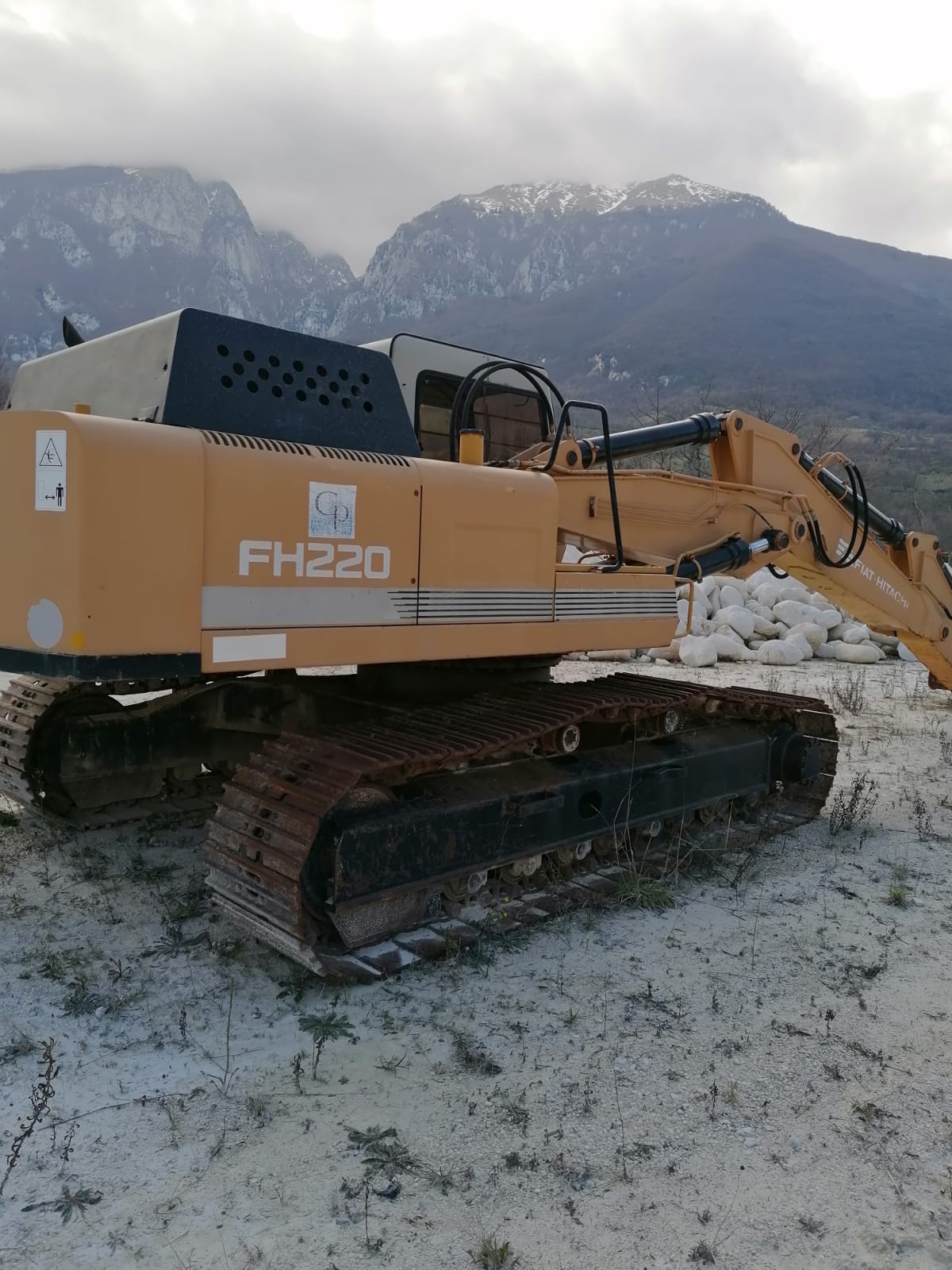 Escavatore Cingolato Fiat-Hitachi FH220 in vendita - foto 2