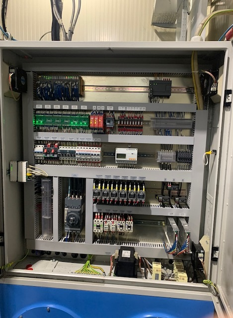 Pressa iniezione gomma YIZUMI  𝒄𝒐𝗺𝑒 𝑵𝙐𝐎𝑉𝗔! in vendita - foto 3