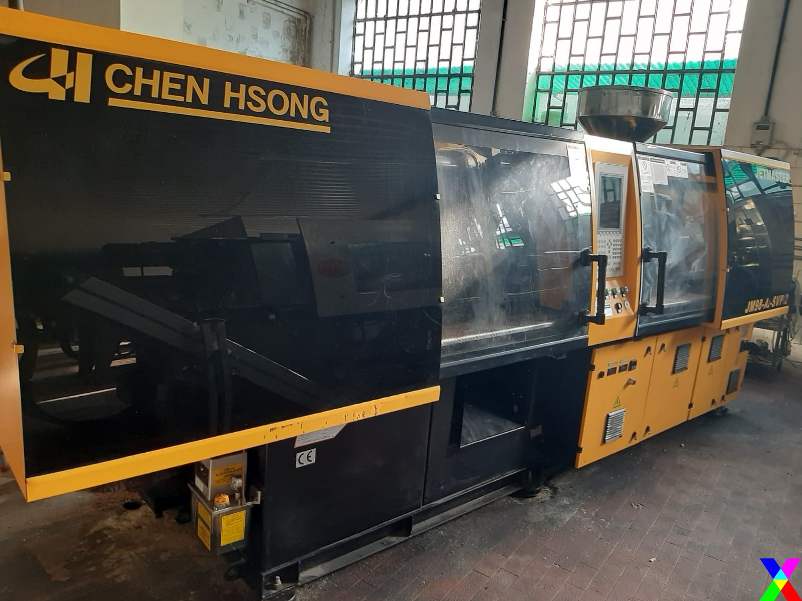 Laboratorio di Iniezione Plastica LUCKY26 in vendita - foto 3