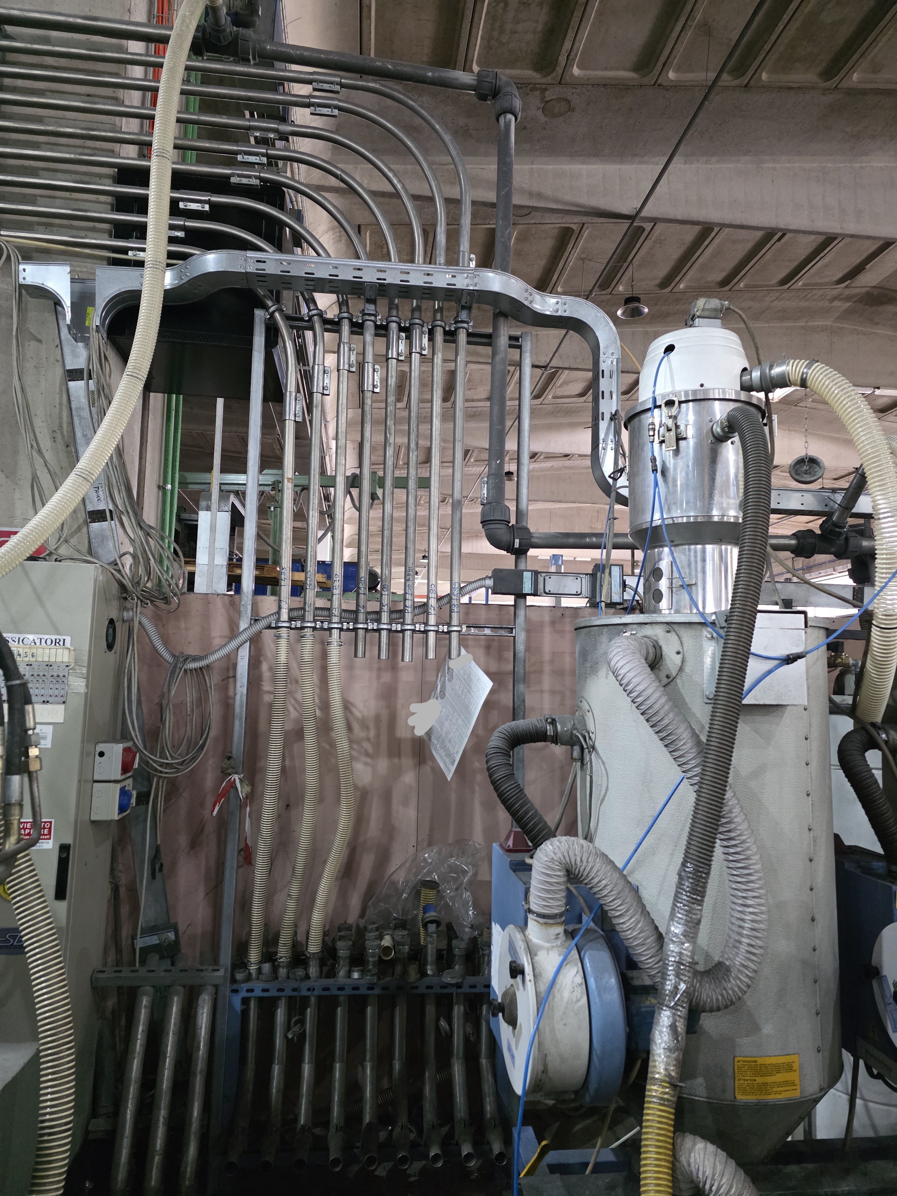 IMPIANTO ALIMENTAZIONE E DEUMIDIFICAZIONE GRANULI in vendita - foto 7