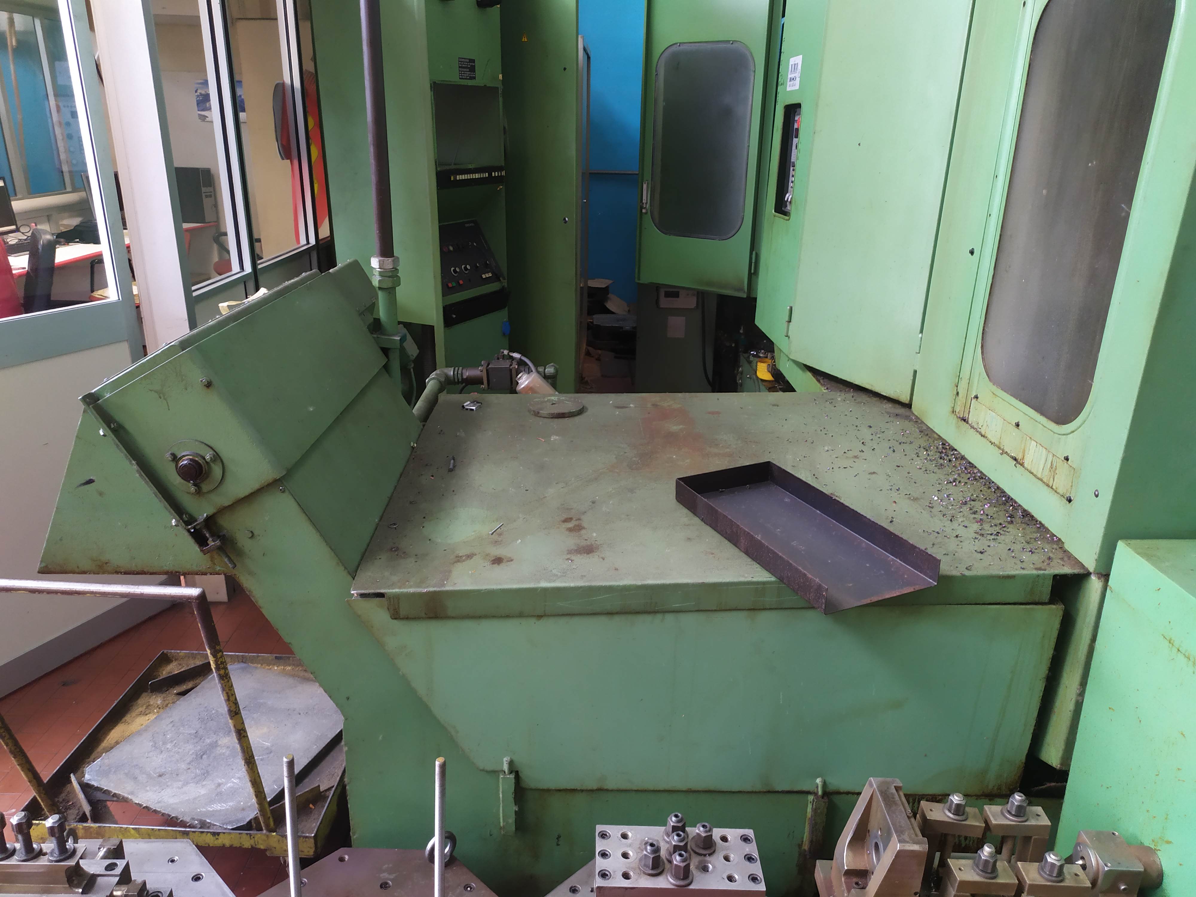 CNC Orizzontale 4 assi DeckelMaho DC35  in vendita - foto 6