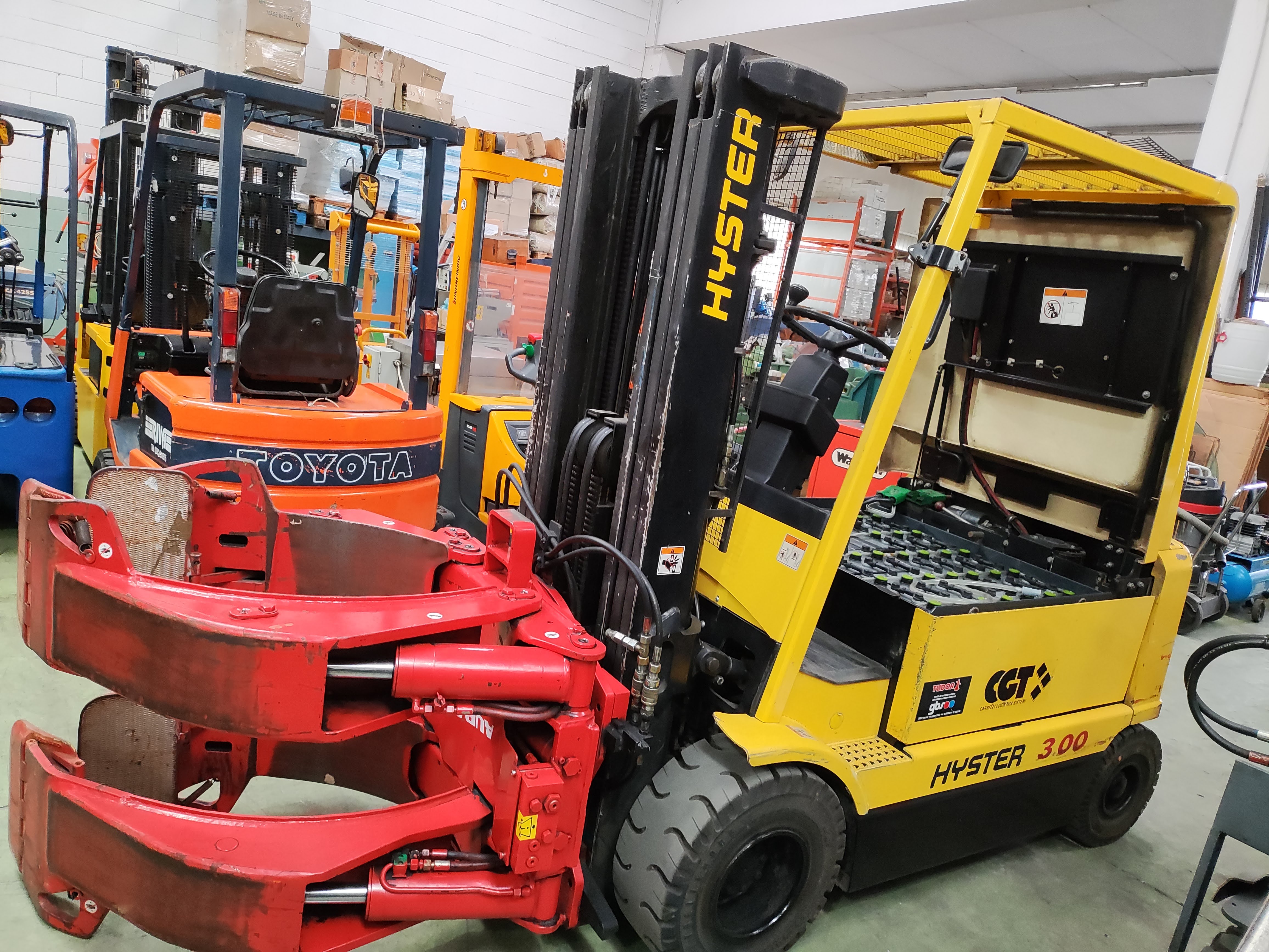 Muletti Elettrici 4 3 Ton con Pinze per Bobine in vendita - foto 4