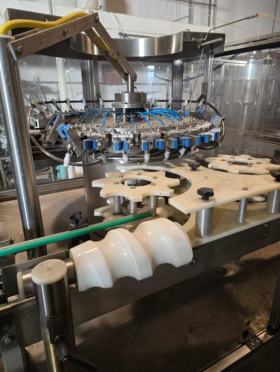Linea Completa VINO Riempimento e Confezionamento in vendita - foto 2