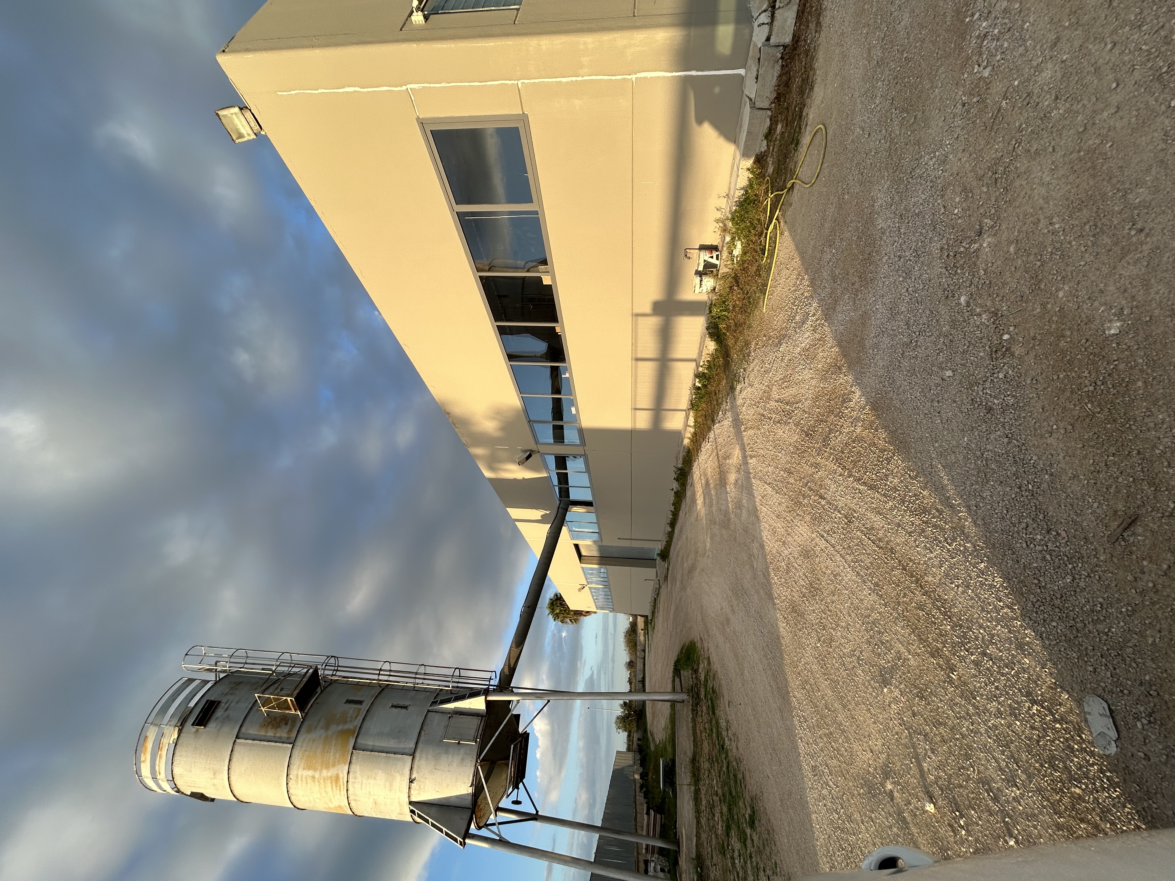 VENDO CAPANNONE INDUSTRIALE 1950mq in vendita - foto 10