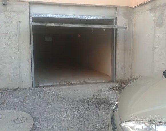 Deposito da mq 80 in vendita - foto 1