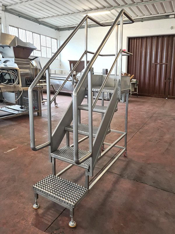 scala per laboratorio alimentare usata in vendita - foto 1