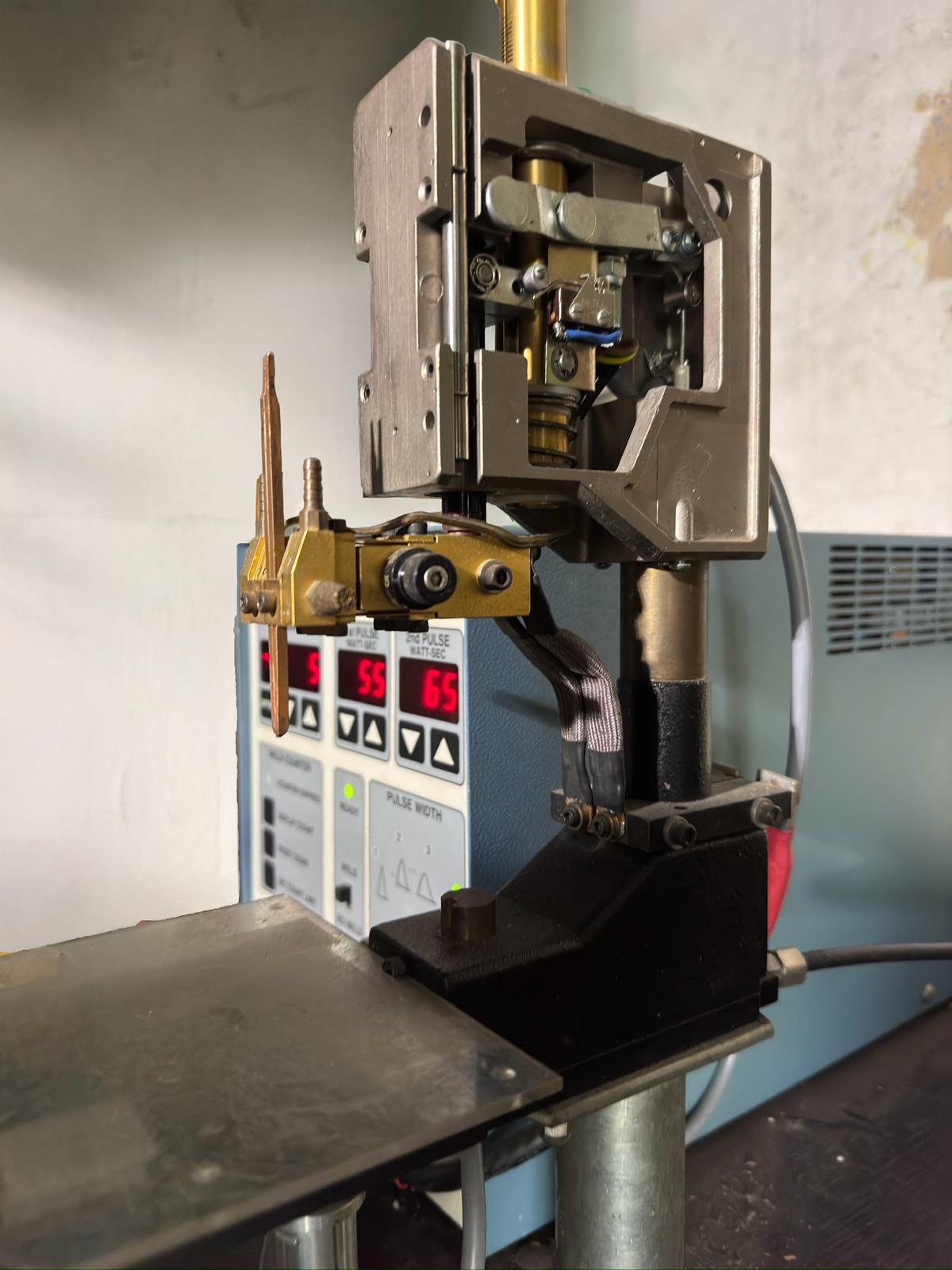 Sistema Saldatura HUGHES HCD-300 + Testa Parallel-Gap in vendita - foto 2