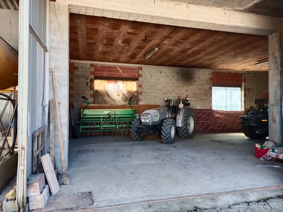 CAPANNONI MAGAZZINI PORTICATI  in vendita - foto 15