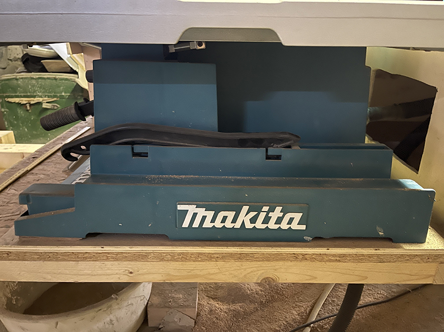 MAKITA 2704N SEGA CIRCOLARE USATA POCHISSIMO in vendita - foto 9