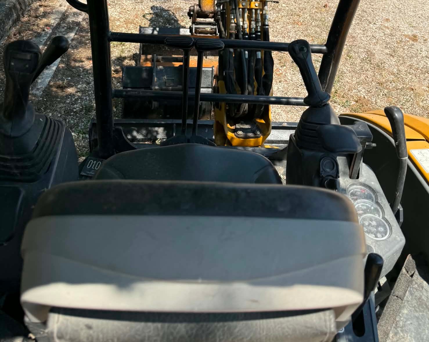 CATERPILLAR 303E CR in vendita - foto 7